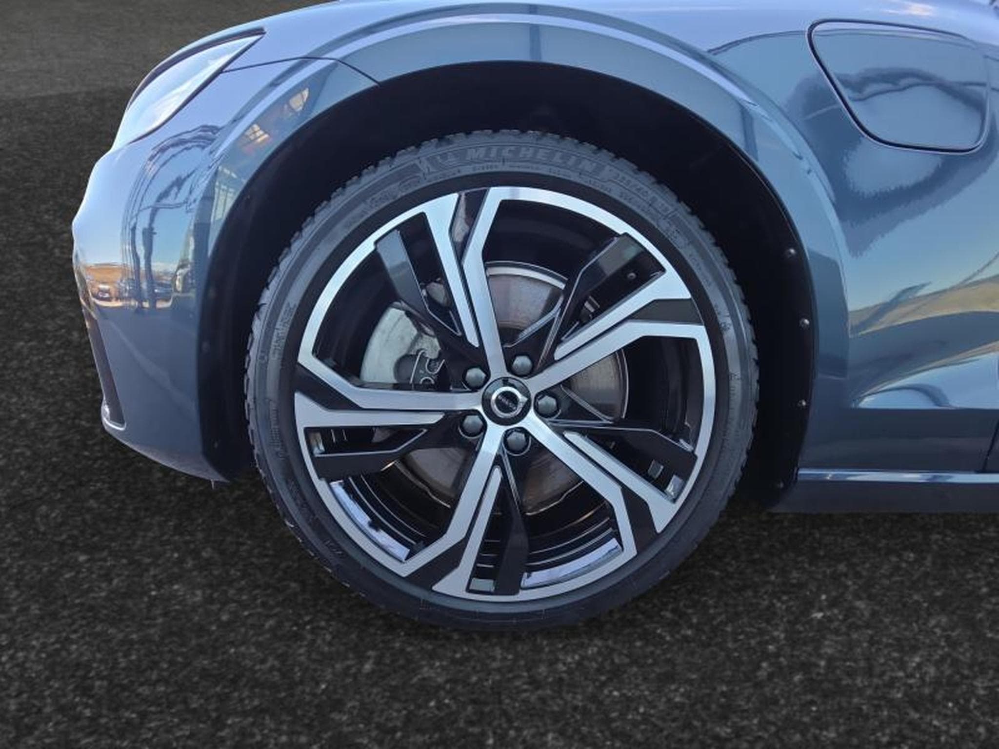 Volvo S60 T8 AWD Plus Dark / Hybride (2025) - Photo 14