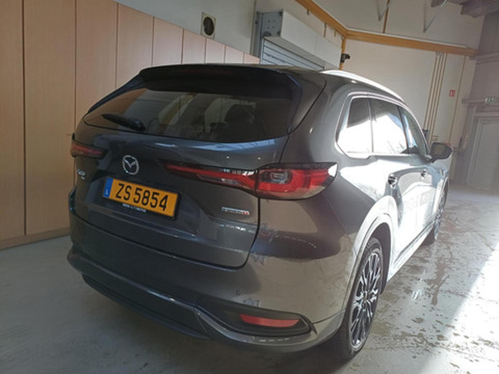 Mazda CX-80 3.3 187kW Auto Homura AWD +C&S+6pl. (2025) - Foto 4