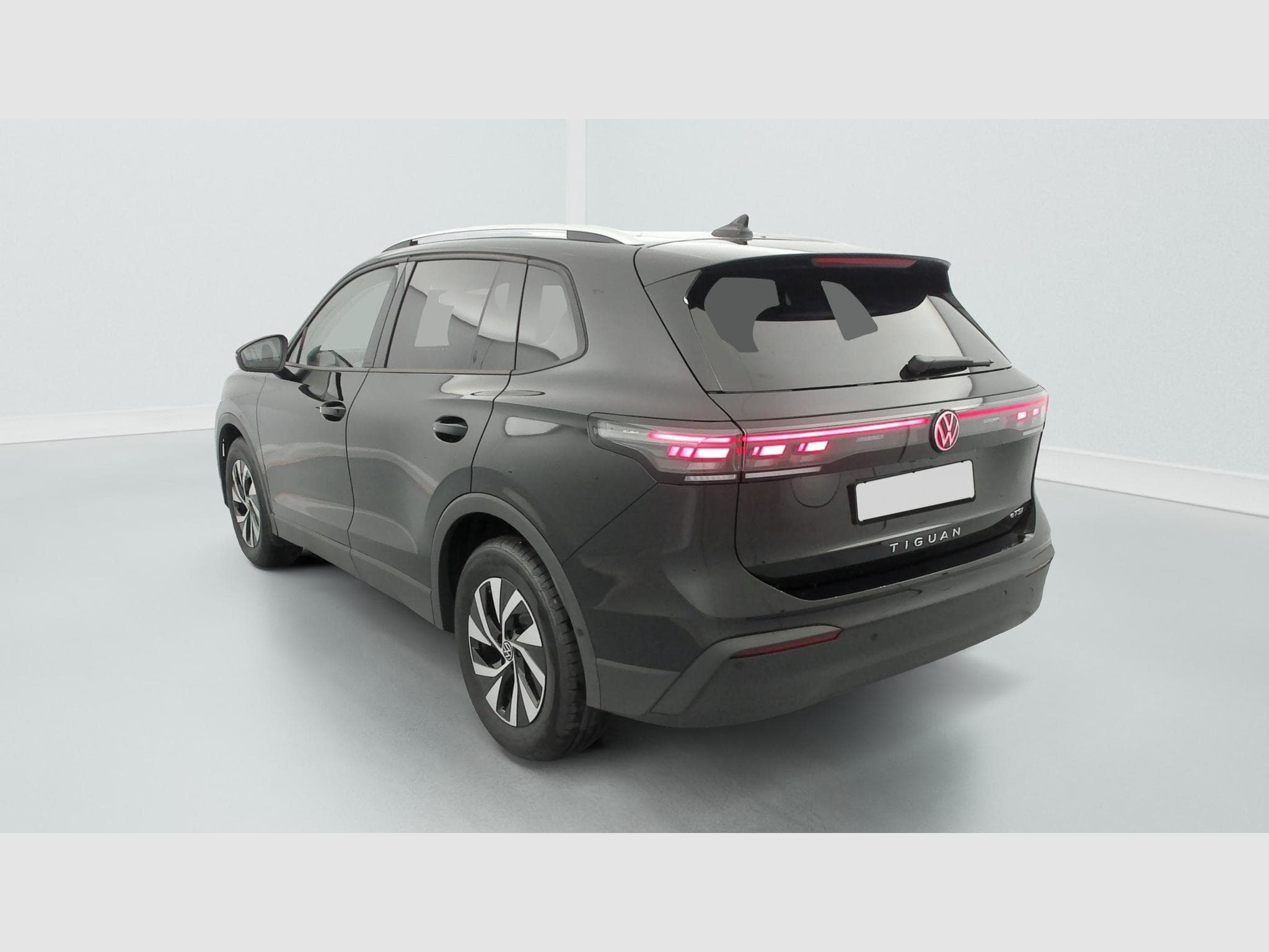 VW Tiguan 1.5 ETSI 150CH DSG7 Life (2026) - Photo 5