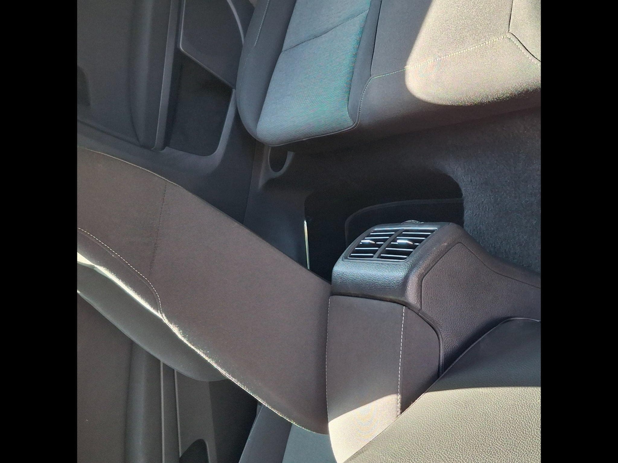 VW Golf VII 1.2 Comfortline (2013) - Photo 8