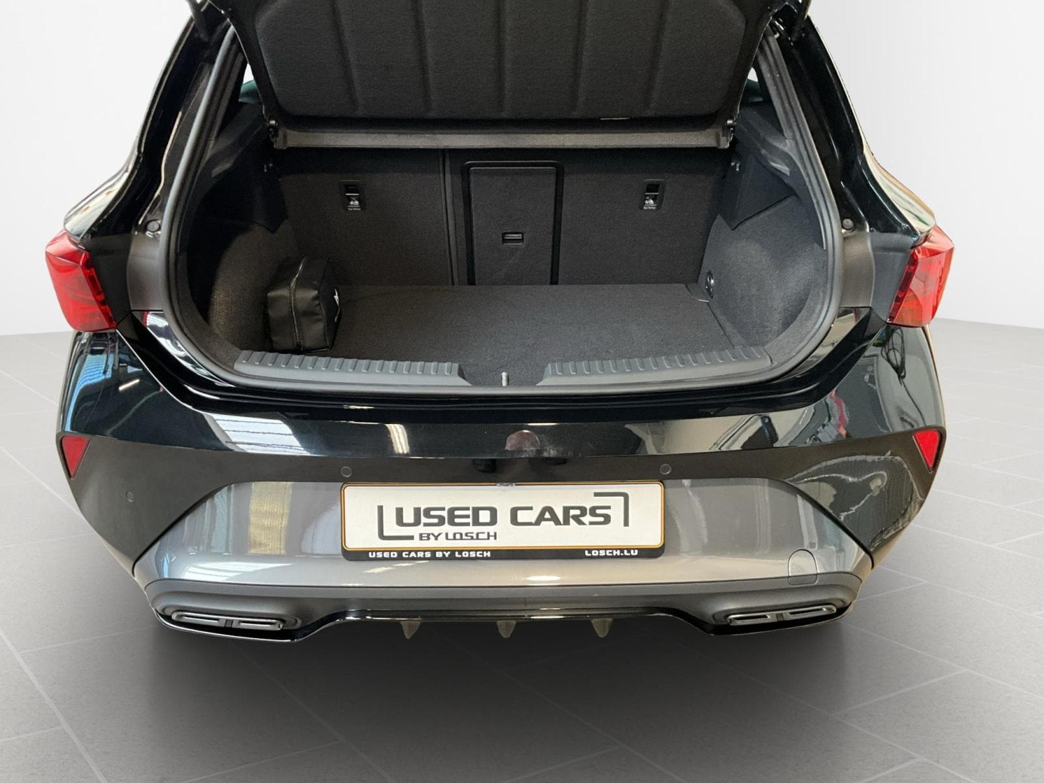 Cupra Leon DSG+Pure-Perf.+Dynamic-Design+Sennheiser (2025) - Photo 17
