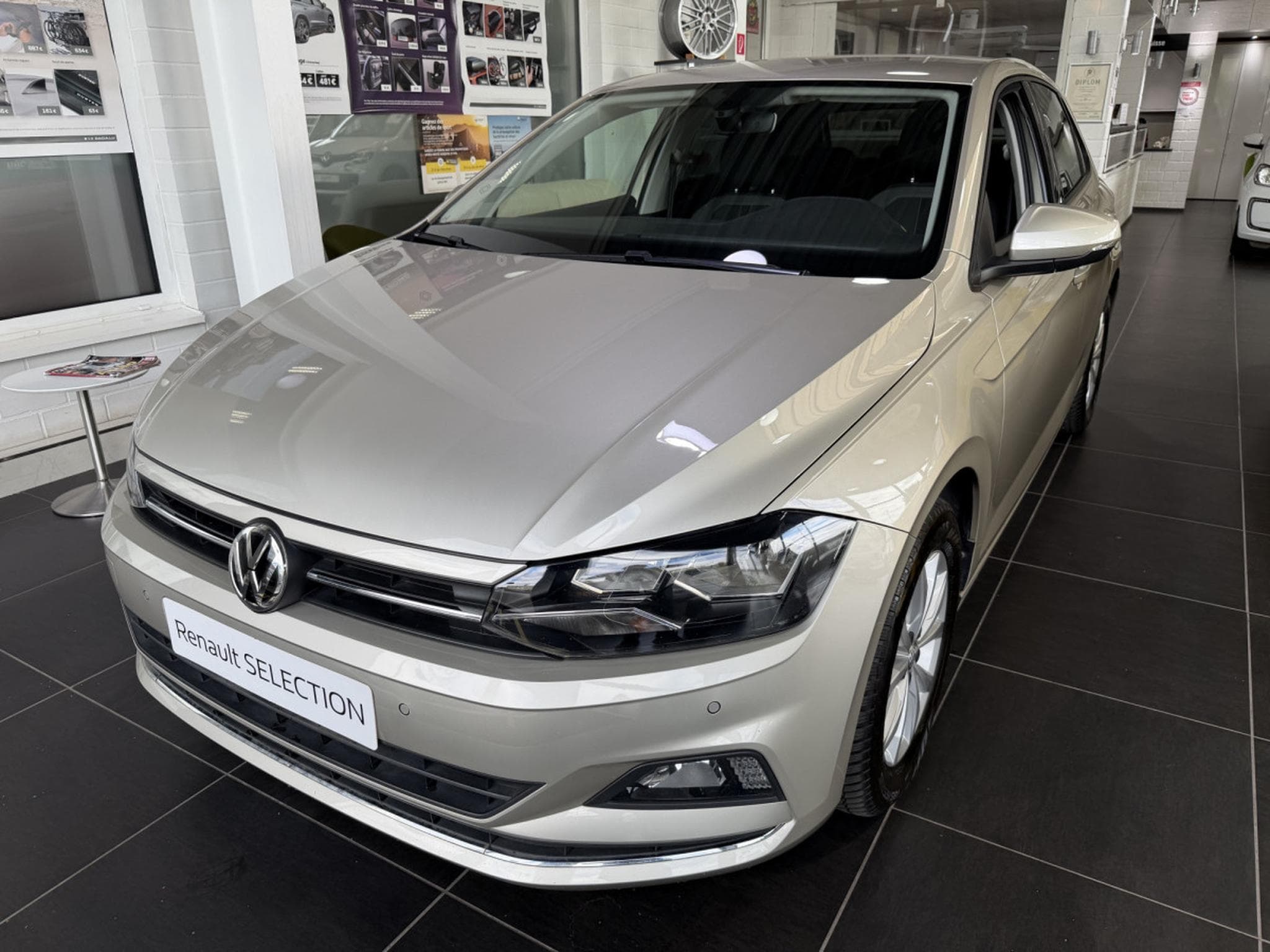 VW Polo 1.0 TSI  90PS (2019) - Photo 1