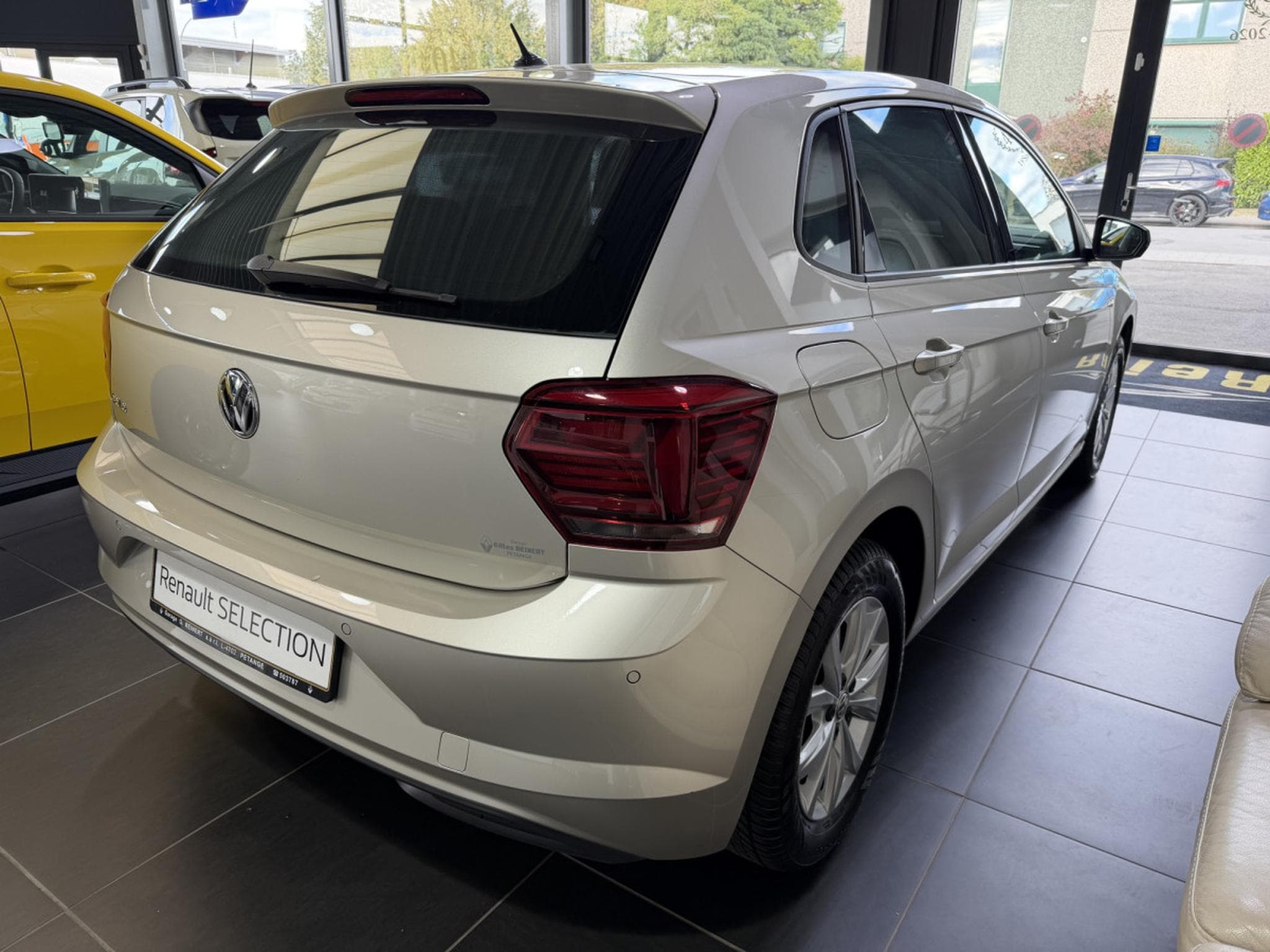 VW Polo 1.0 TSI  90PS (2019) - Photo 3