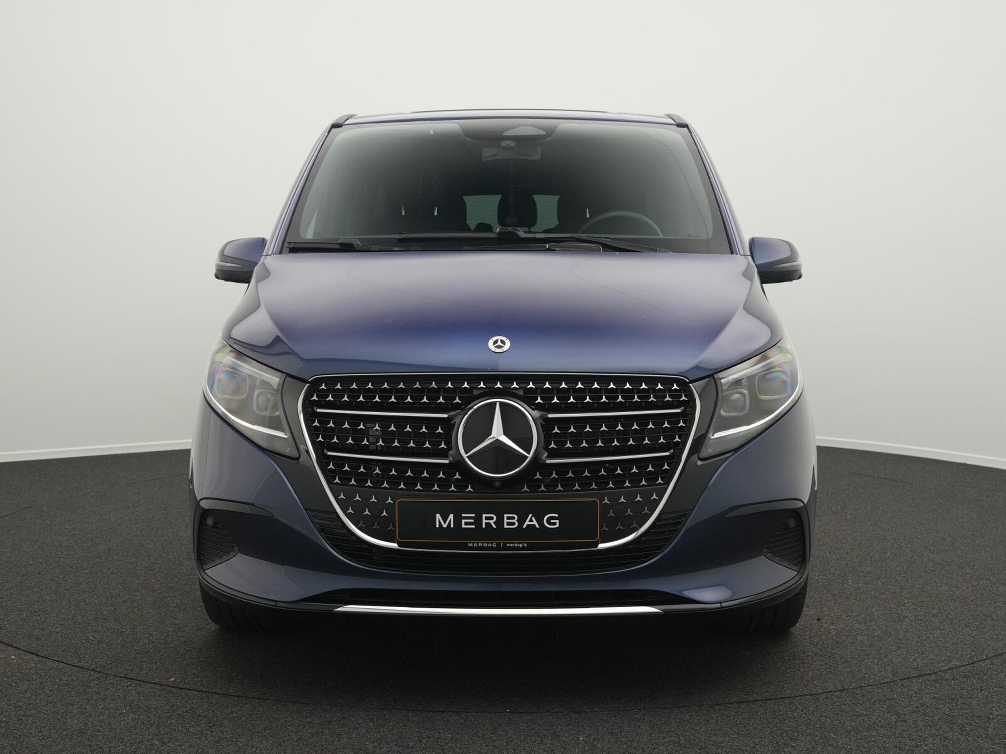 Mercedes V d 4MATIC AVANTGARDE Lang (2026) - Photo 2