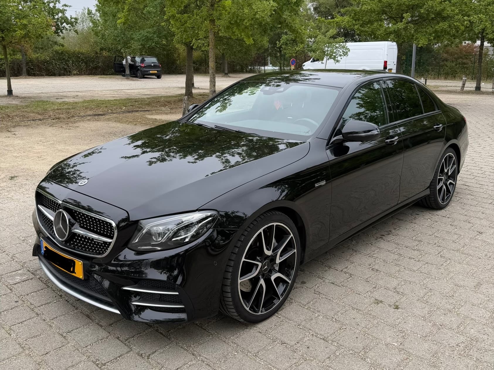 Mercedes E 43 AMG (2018) - Photo 2