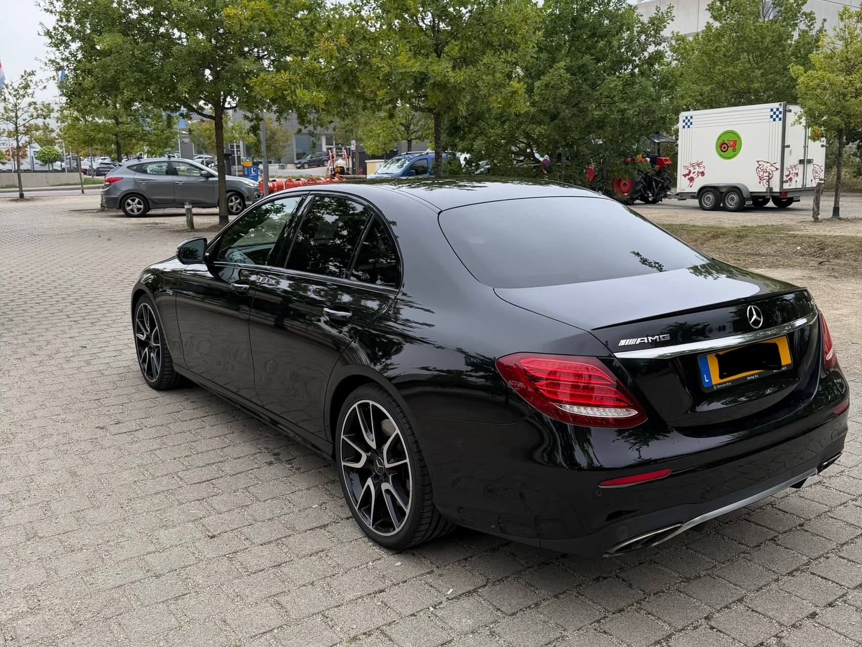 Mercedes E 43 AMG (2018) - Photo 4