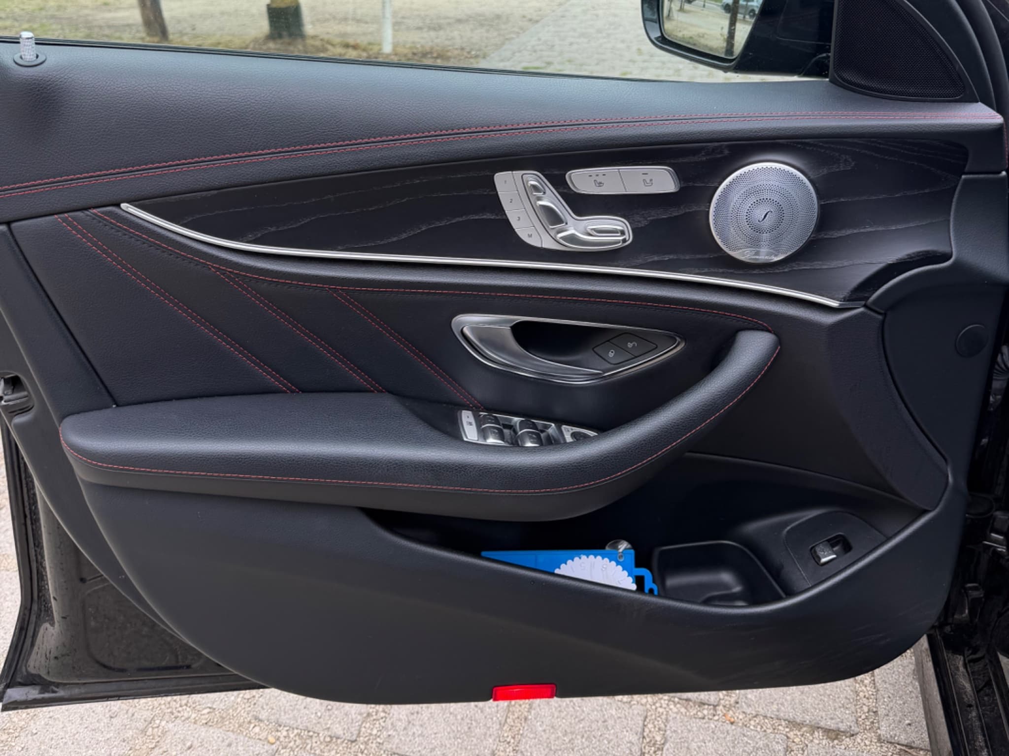 Mercedes E 43 AMG (2018) - Photo 11