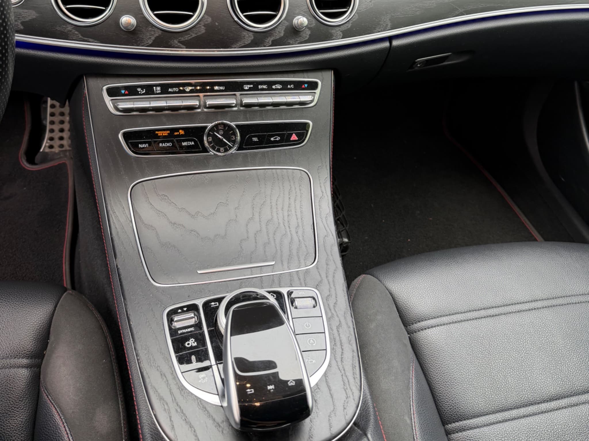 Mercedes E 43 AMG (2018) - Photo 15