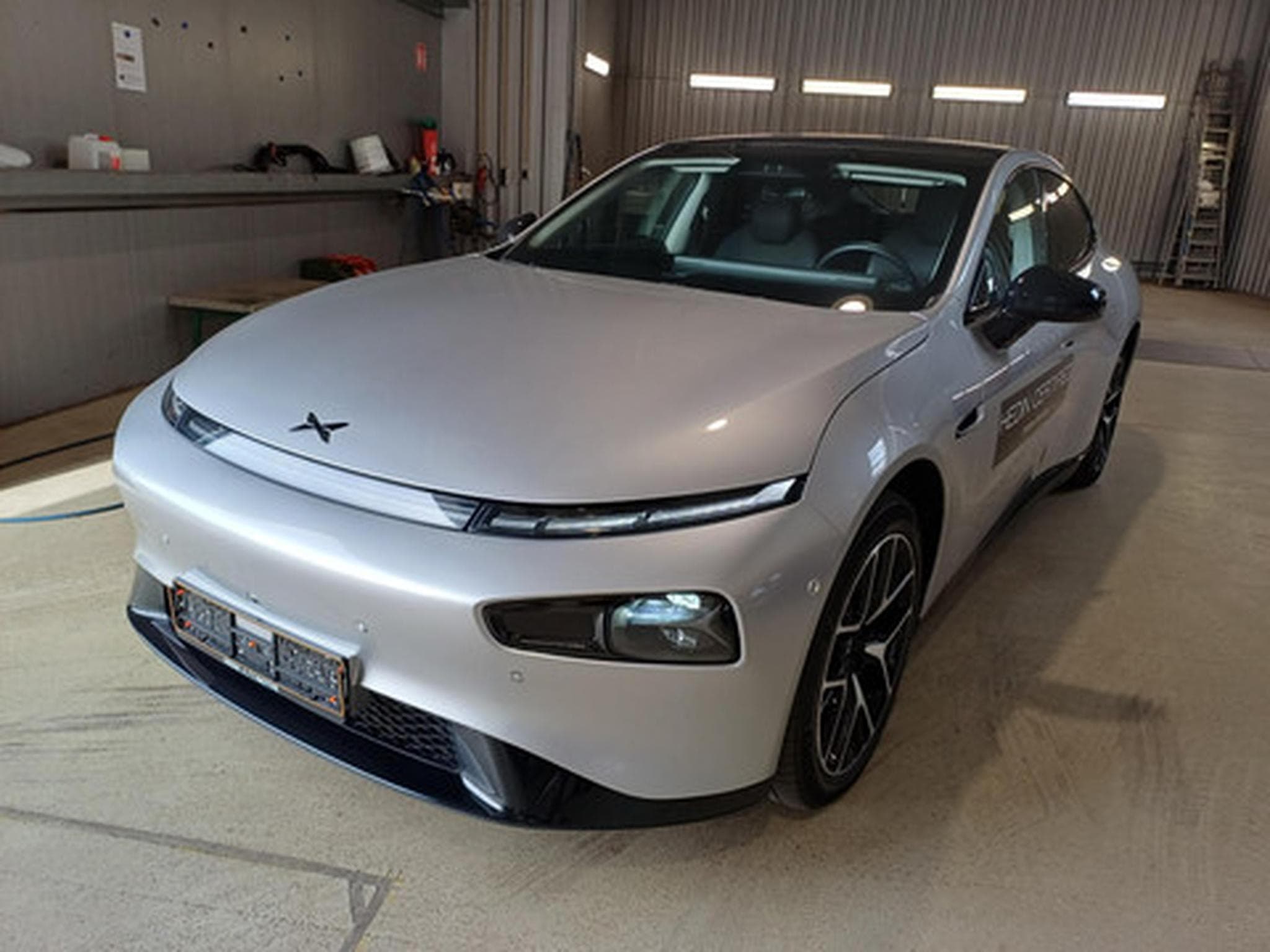 Xpeng P7 BEV 86KWH Long Range RWD (2025) - Foto 1