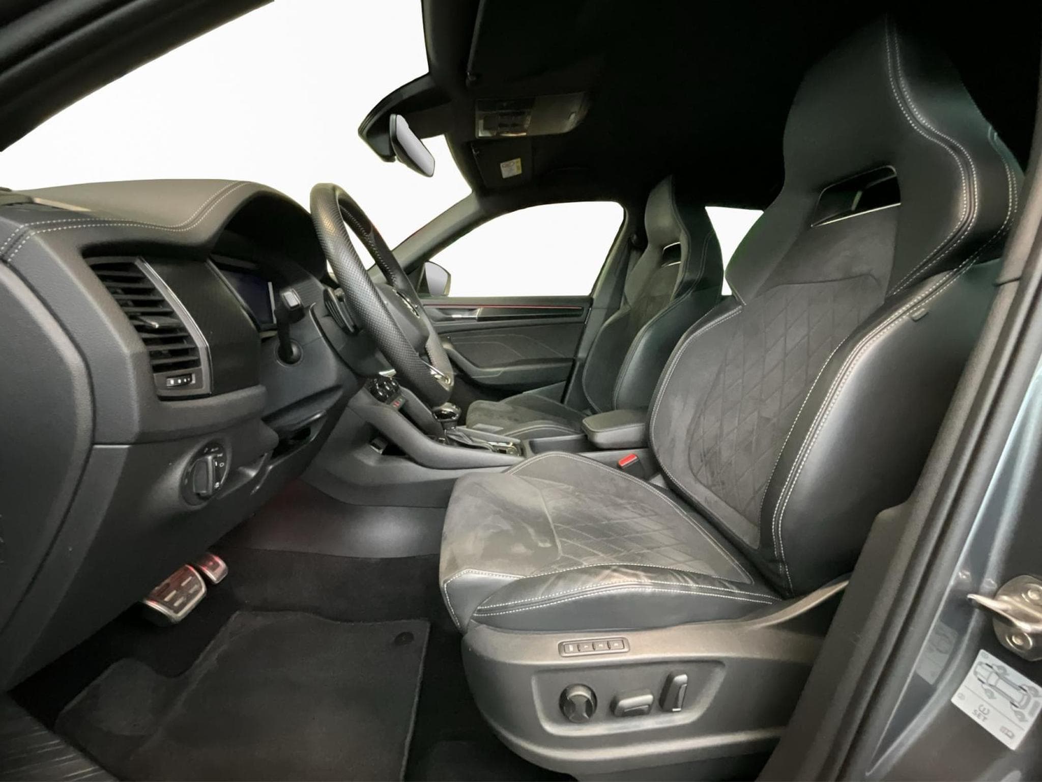 Skoda Kodiaq Sportline+DSG+Led+Navi+Keyless+DAB+ (2023) - Photo 9