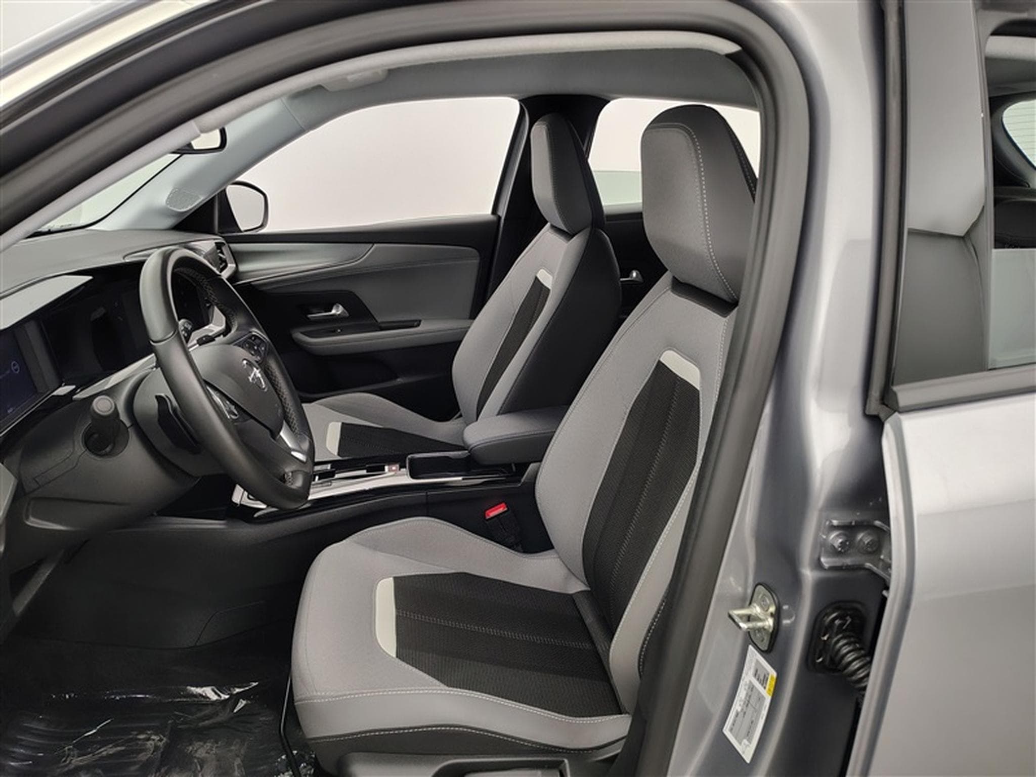 Opel Mokka 1.2 Turbo Elegance S/S (EU6.4) (2023) - Photo 7