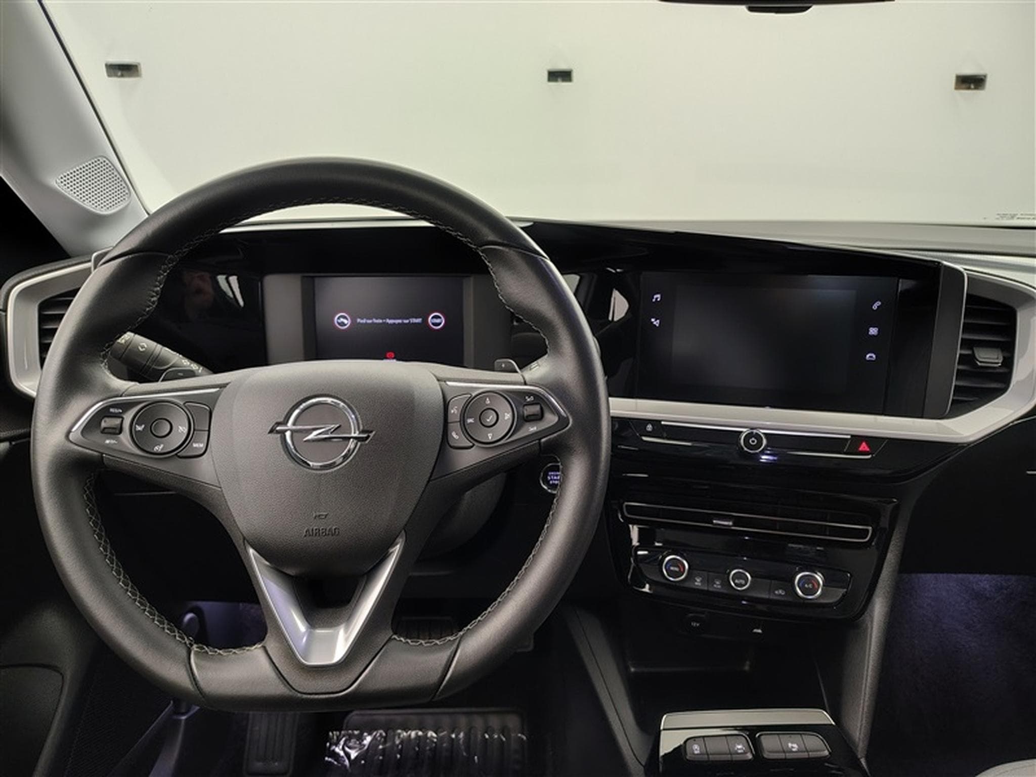 Opel Mokka 1.2 Turbo Elegance S/S (EU6.4) (2023) - Photo 9