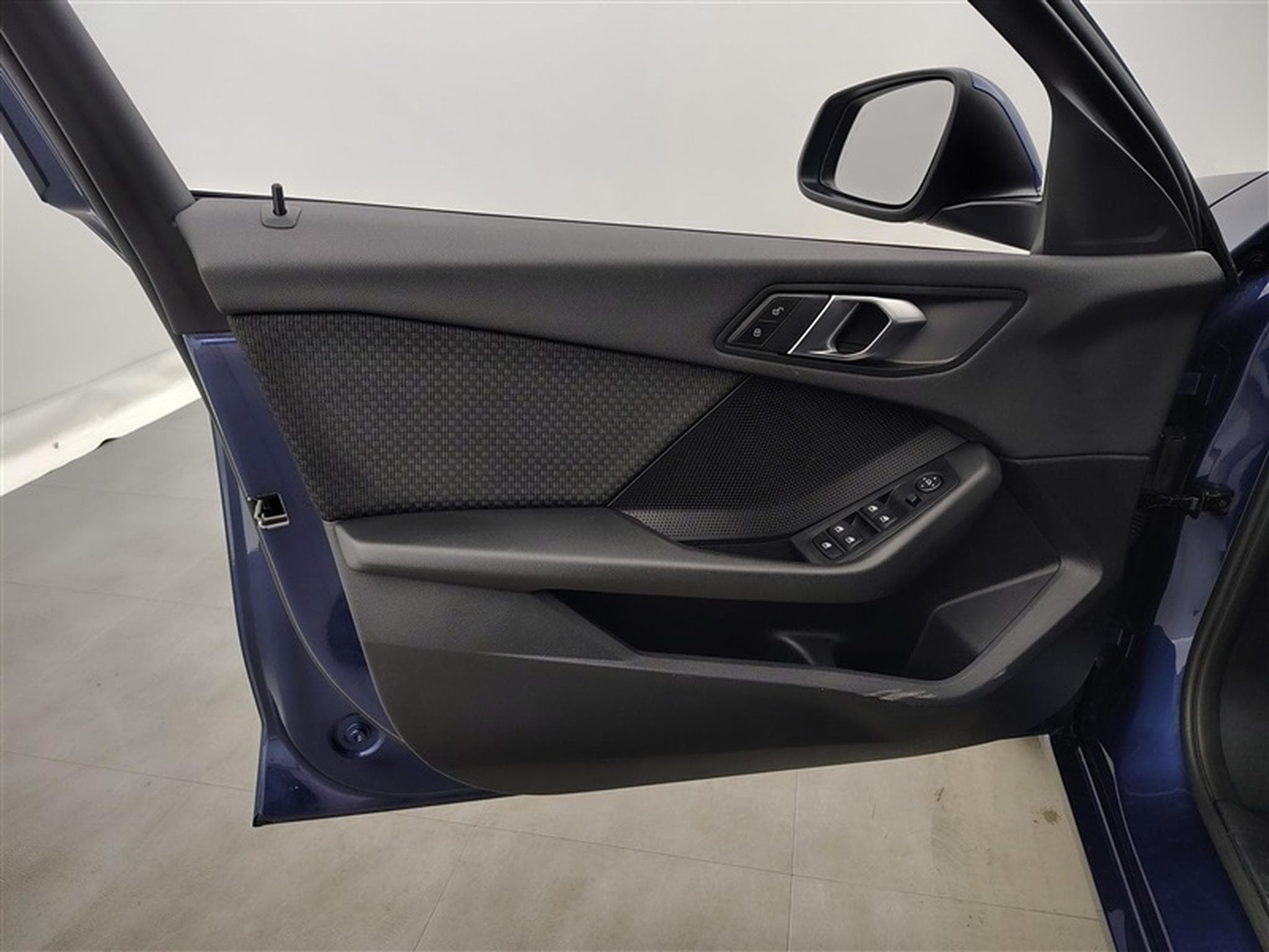 BMW 116 d NAVI / FULL LED / CLIM (2022) - Photo 17