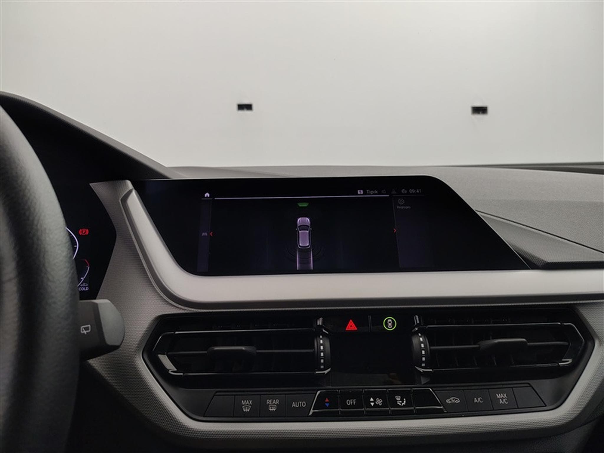 BMW 116 d NAVI / FULL LED / CLIM (2022) - Photo 18