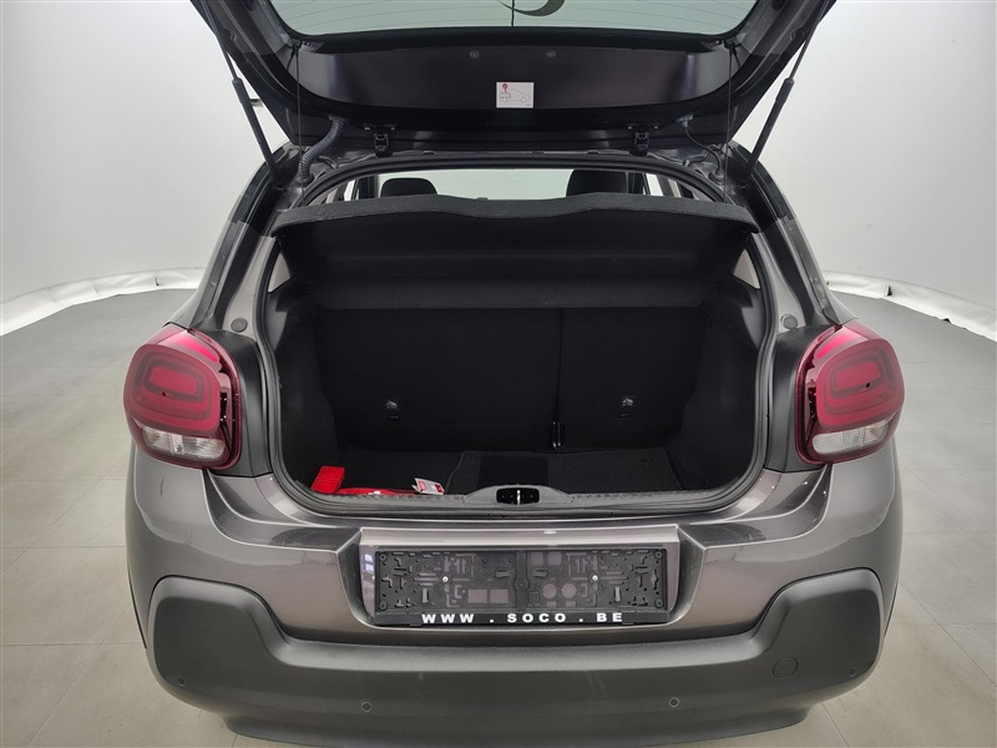 Citroen C3 1.2i PureTech Shine NAVI / FULL LED / CARPLAY (2023) - Photo 14