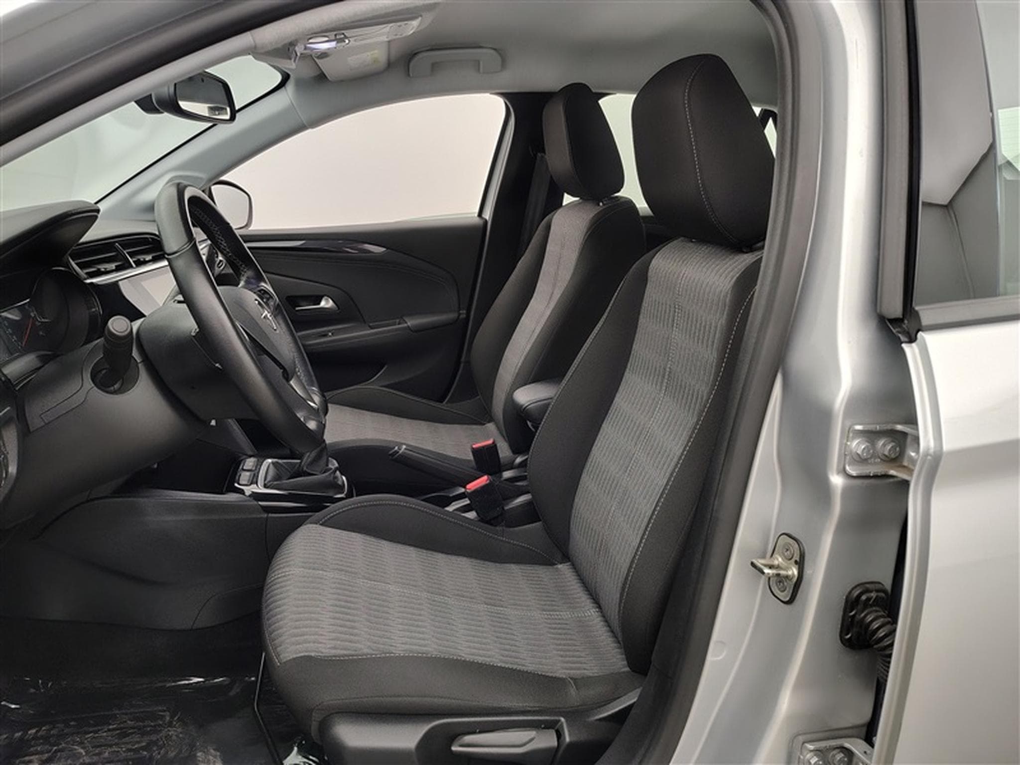 Opel Corsa 1.2i Elegance S/S (EU6AP) (2022) - Photo 7