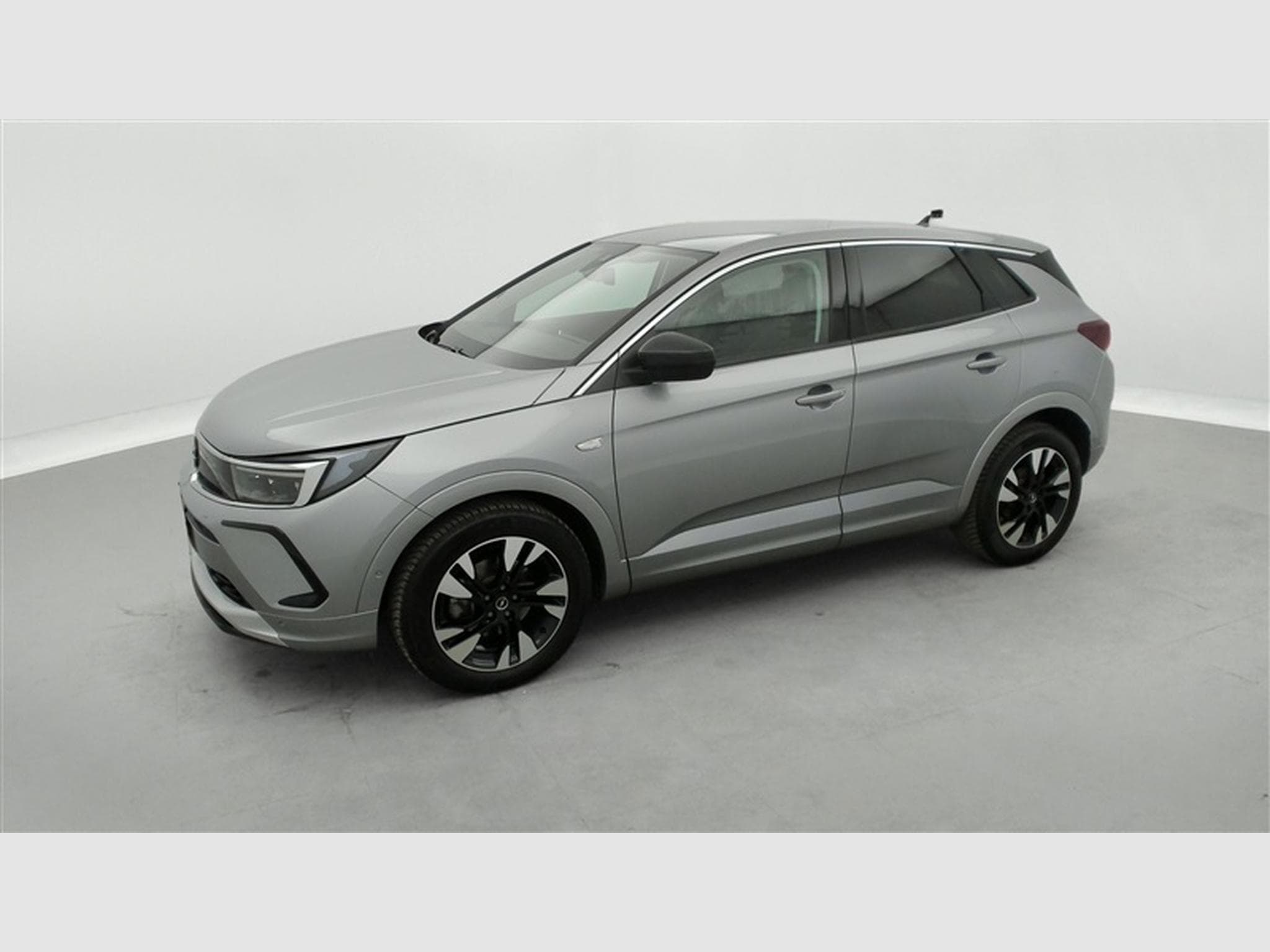 Opel Grandland 1.2 Turbo Business Edition S&S (2023) - Photo 20