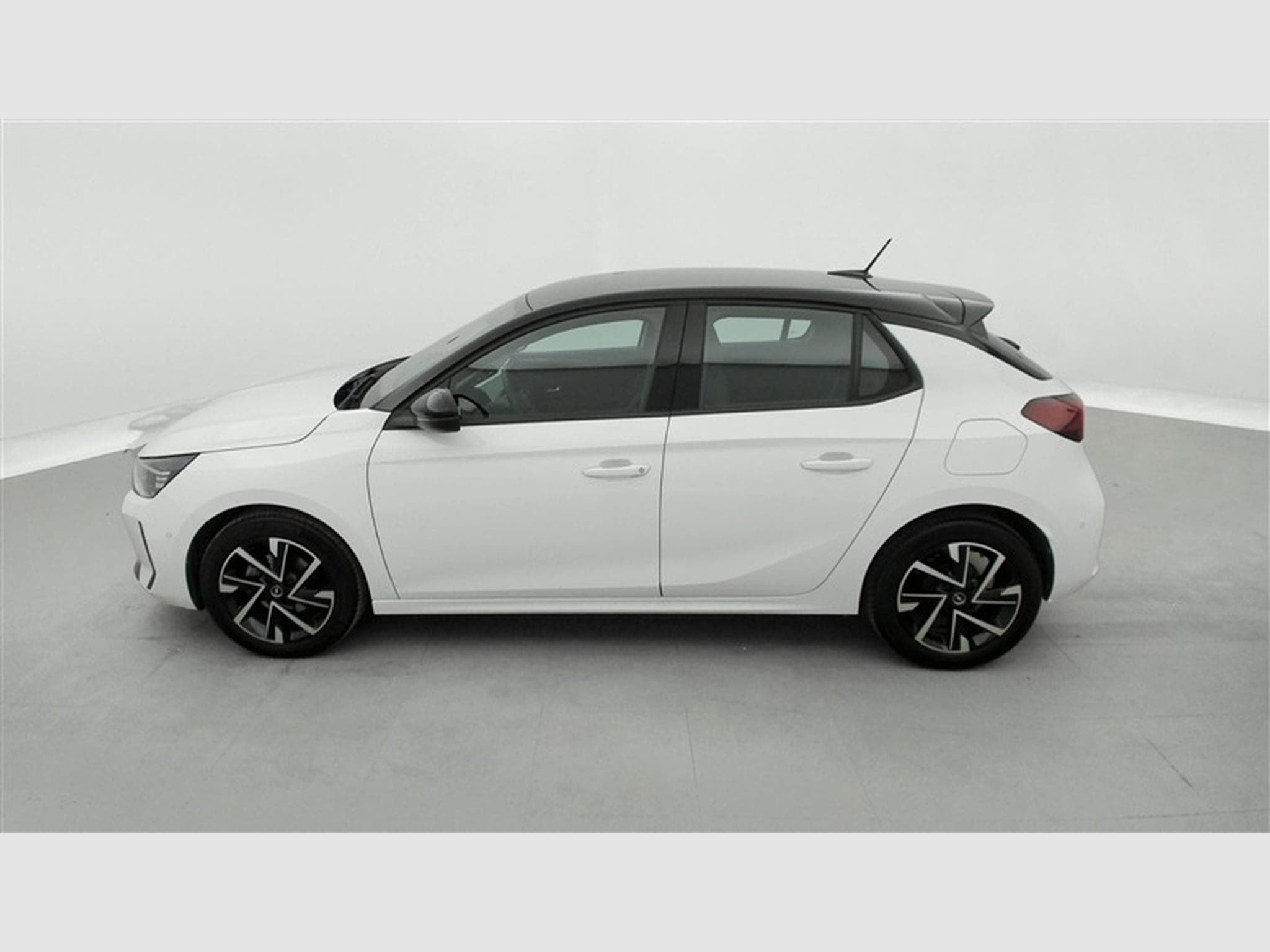 Opel Corsa 1.2i GS S/S (2024) - Photo 3