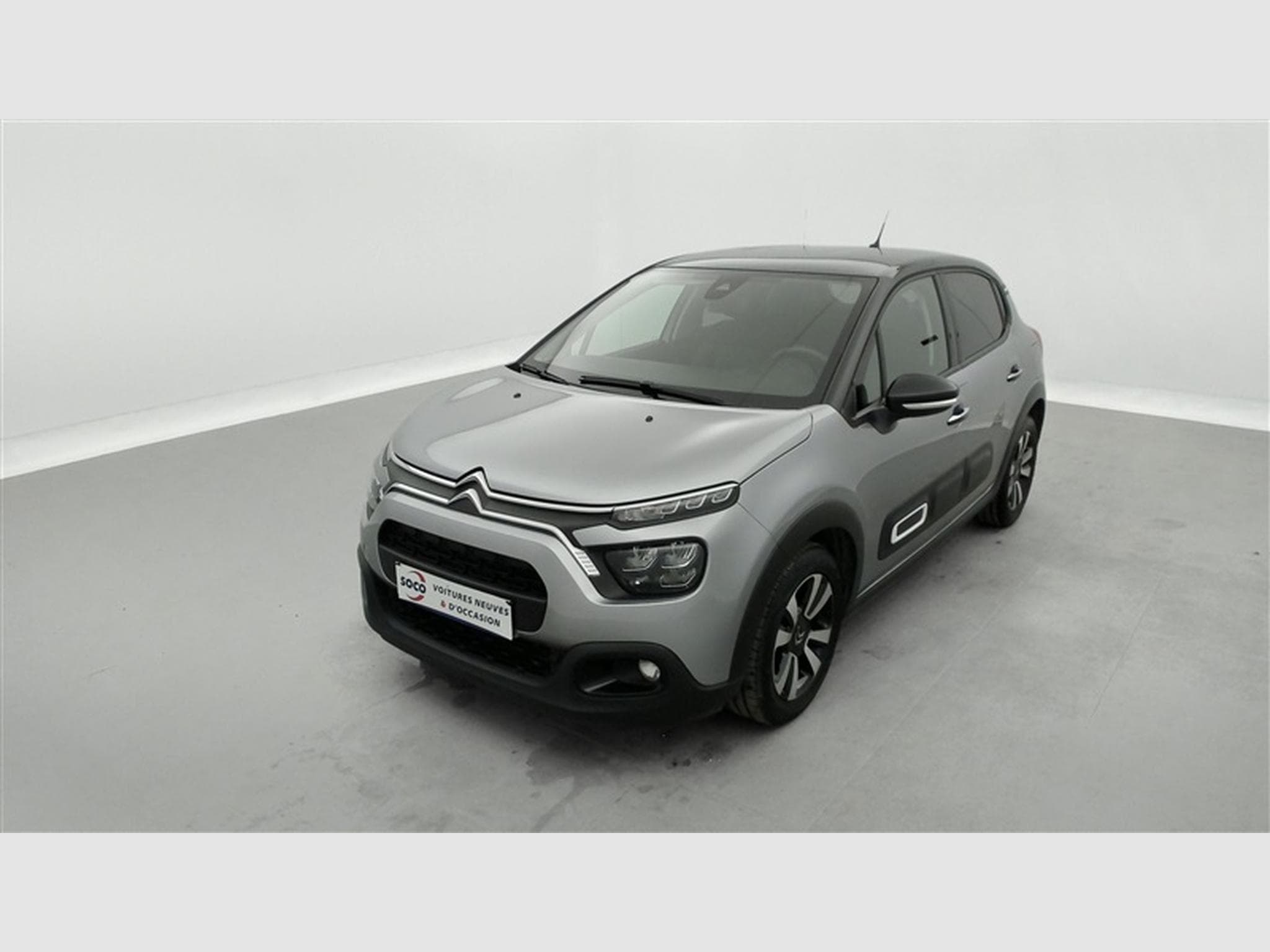 Citroën C3 1.2i PureTech Shine CARPLAY / FULL LED / JA 16" (2023) - Photo 1