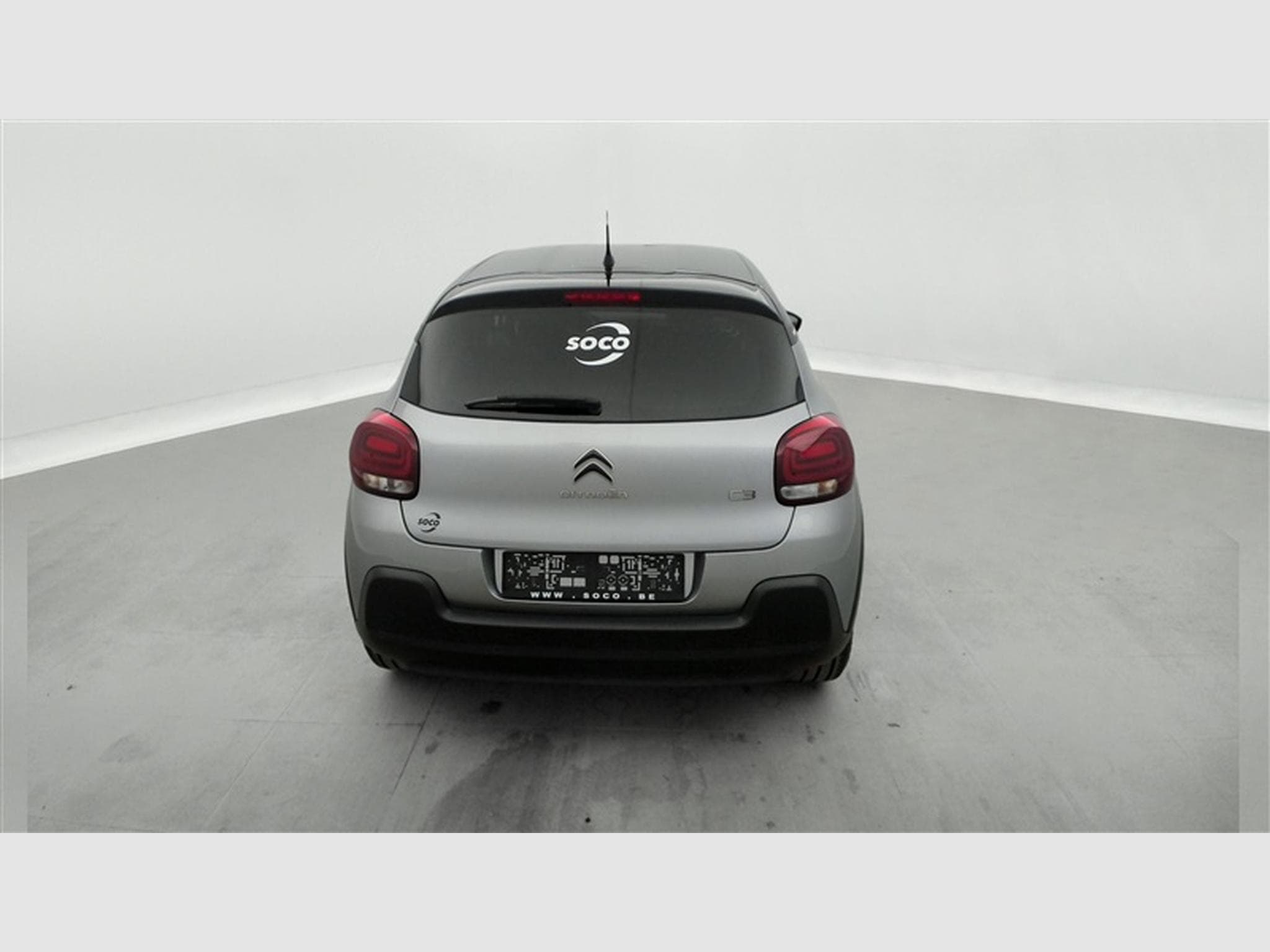Citroën C3 1.2i PureTech Shine CARPLAY / FULL LED / JA 16" (2023) - Photo 5