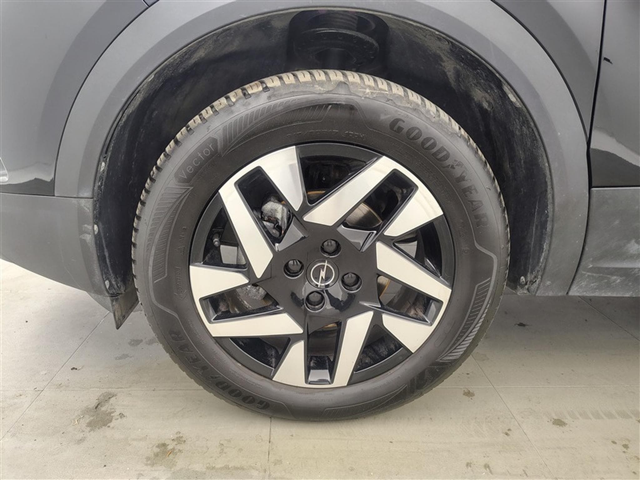 Opel Mokka 1.2 Turbo 130cv AT8 GS Line CARPLAY / FULL LED / CAMERA (2024) - Photo 6