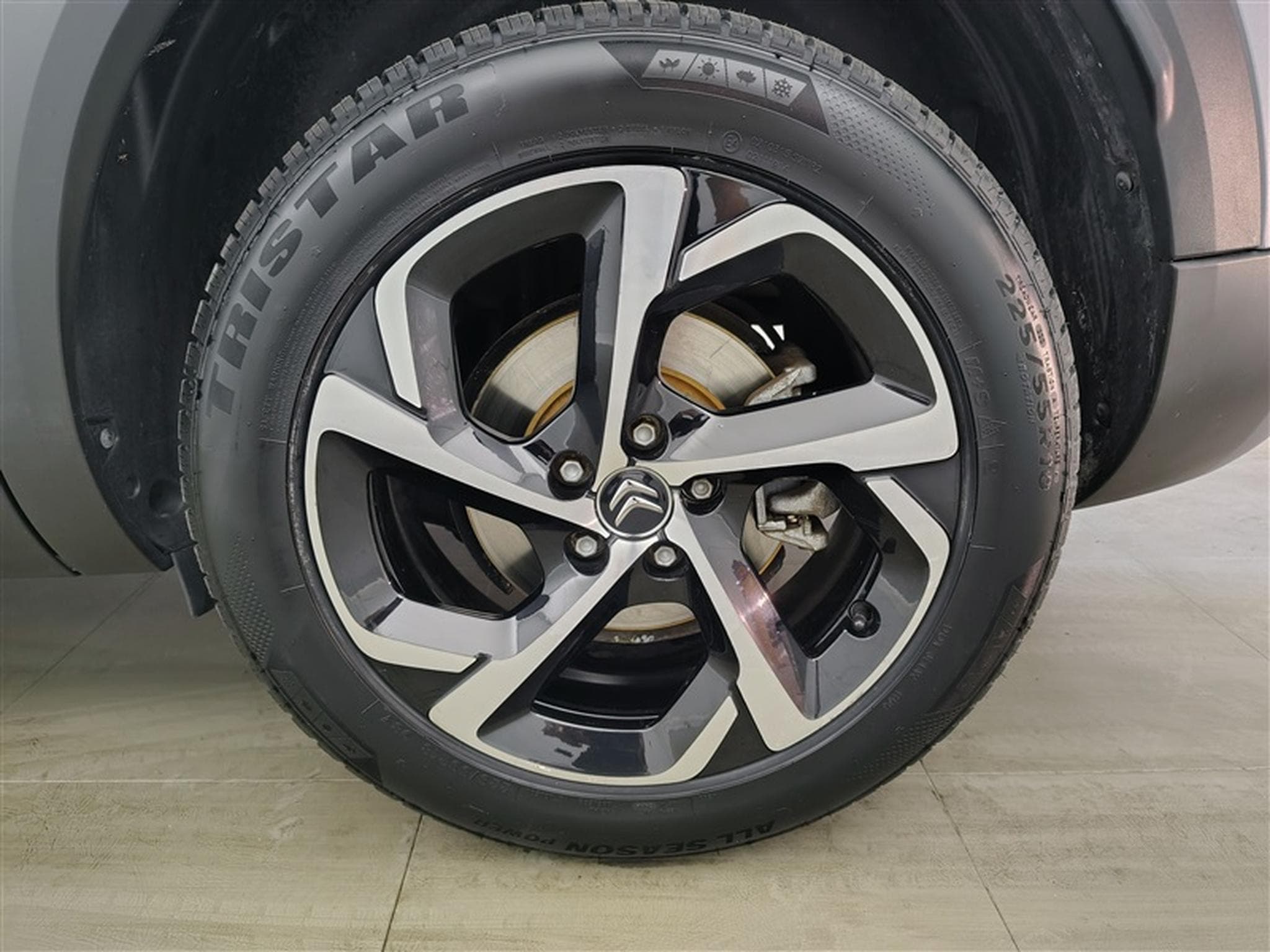 Citroën C5 Aircross 1.2 PureTech 130cv CAMERA / JA 18" (2020) - Photo 6