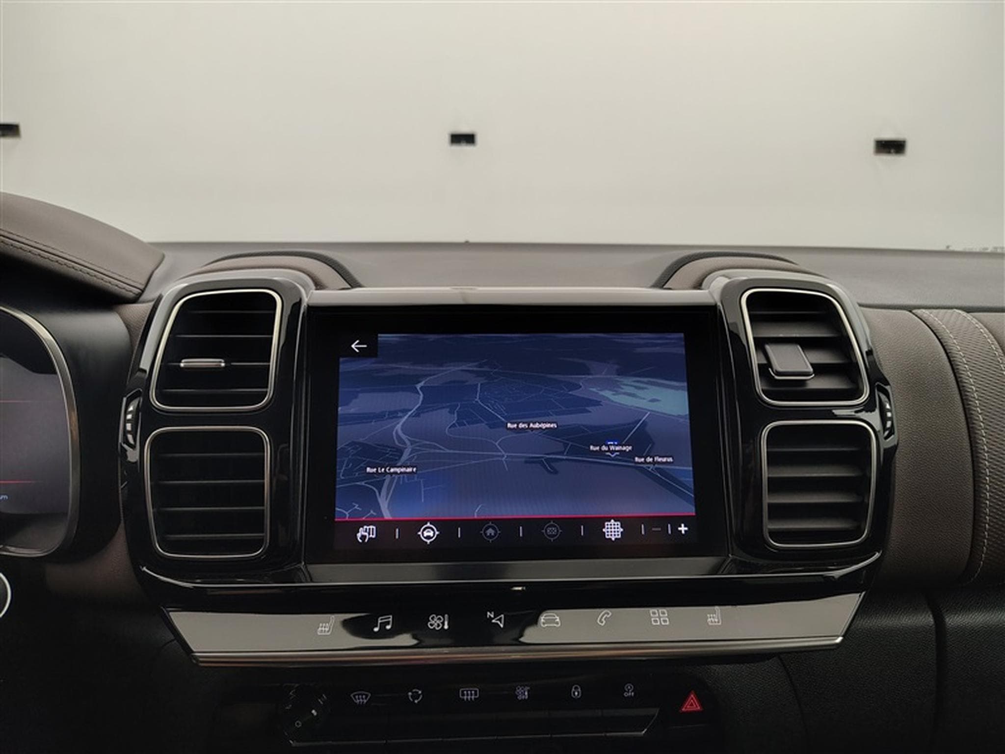 Citroën C5 Aircross 1.2 PureTech 130cv CAMERA / JA 18" (2020) - Photo 11