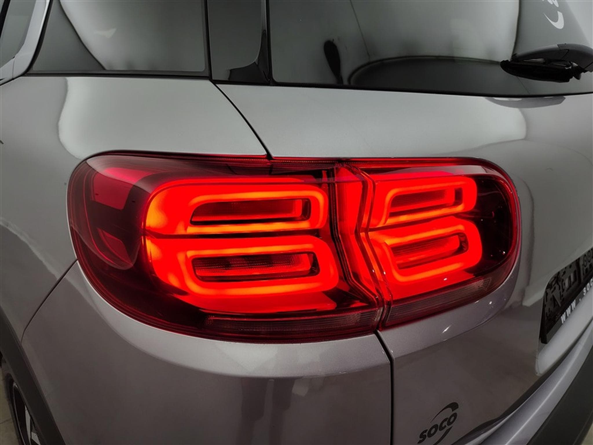 Citroën C5 Aircross 1.2 PureTech 130cv CAMERA / JA 18" (2020) - Photo 16