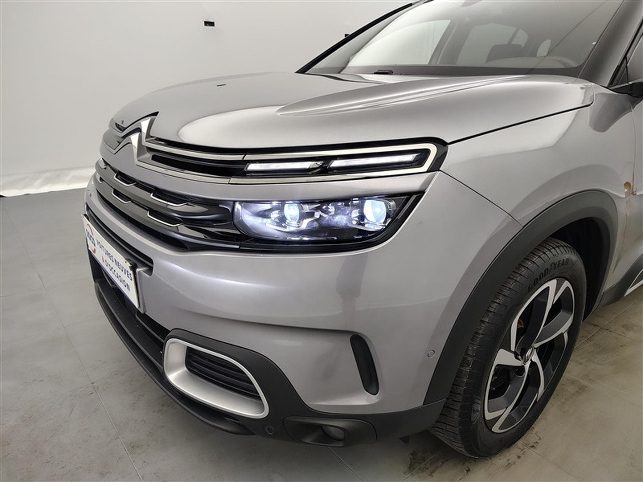 Citroën C5 Aircross 1.2 PureTech 130cv CAMERA / JA 18" (2020) - Photo 15