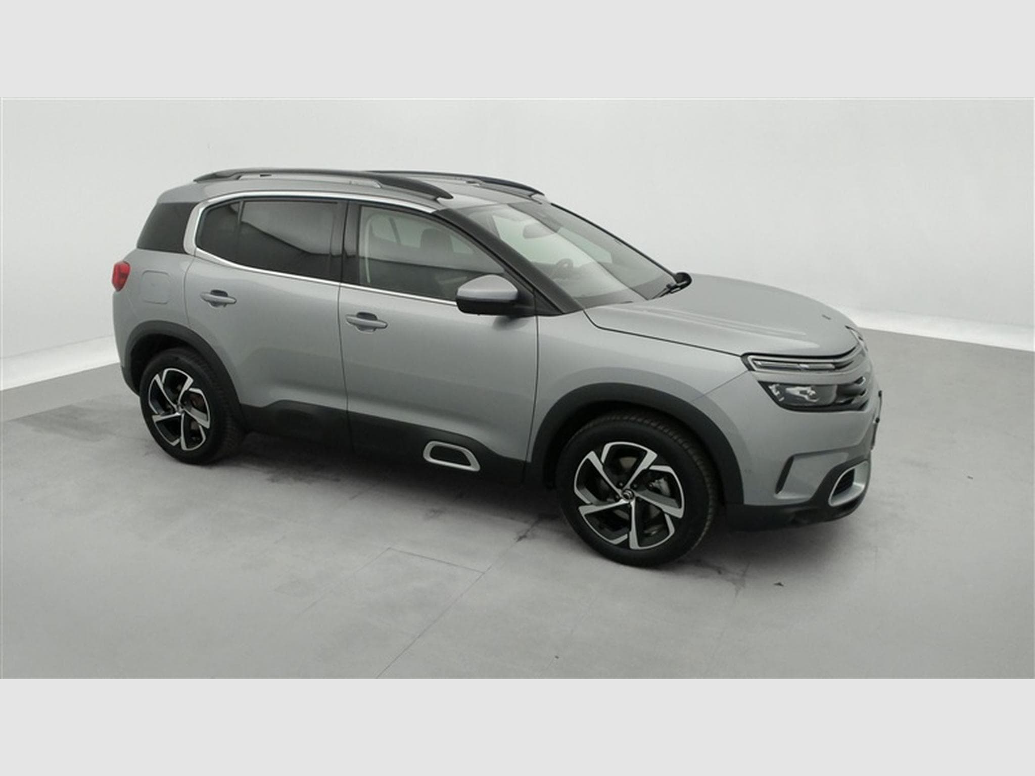 Citroën C5 Aircross 1.2 PureTech 130cv CAMERA / JA 18" (2020) - Photo 23