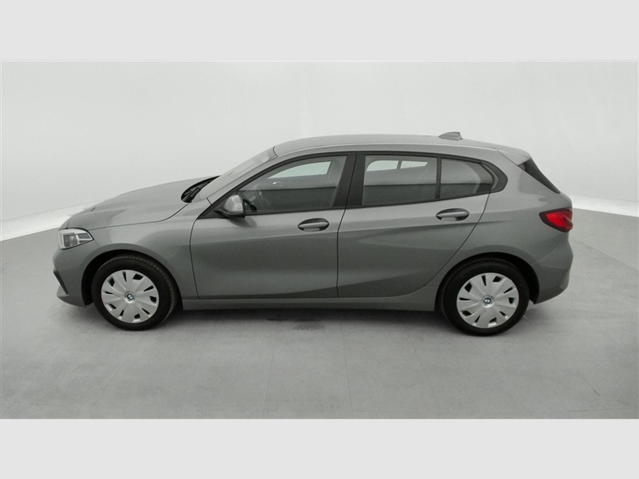 BMW 116 iA NAVI / FULL LED / PDC AV-AR (2023) - Photo 3