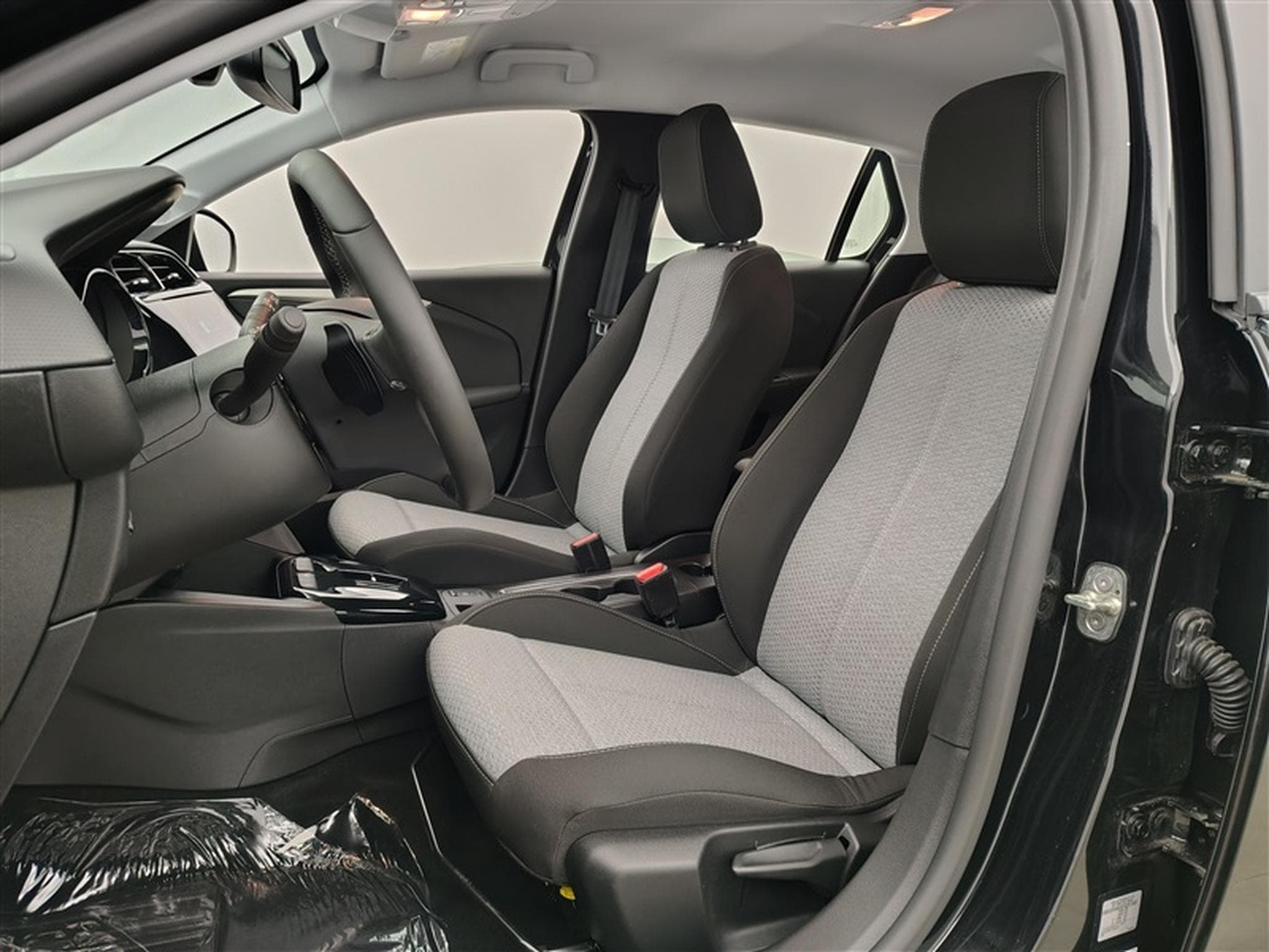 Opel Corsa 1.2 Turbo S/S (2023) - Photo 7