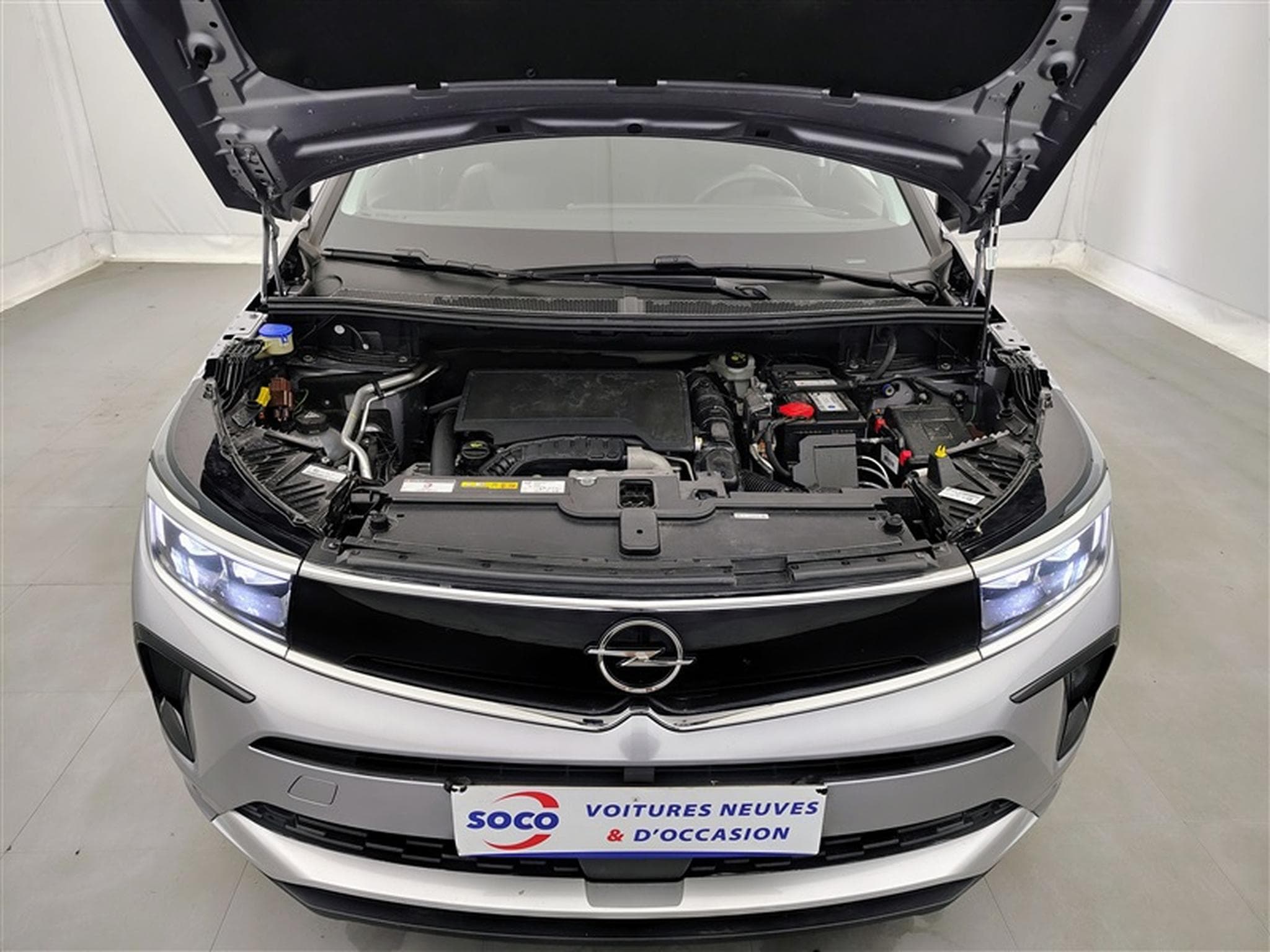 Opel Grandland 1.2 Turbo GS S&S (2023) - Photo 19