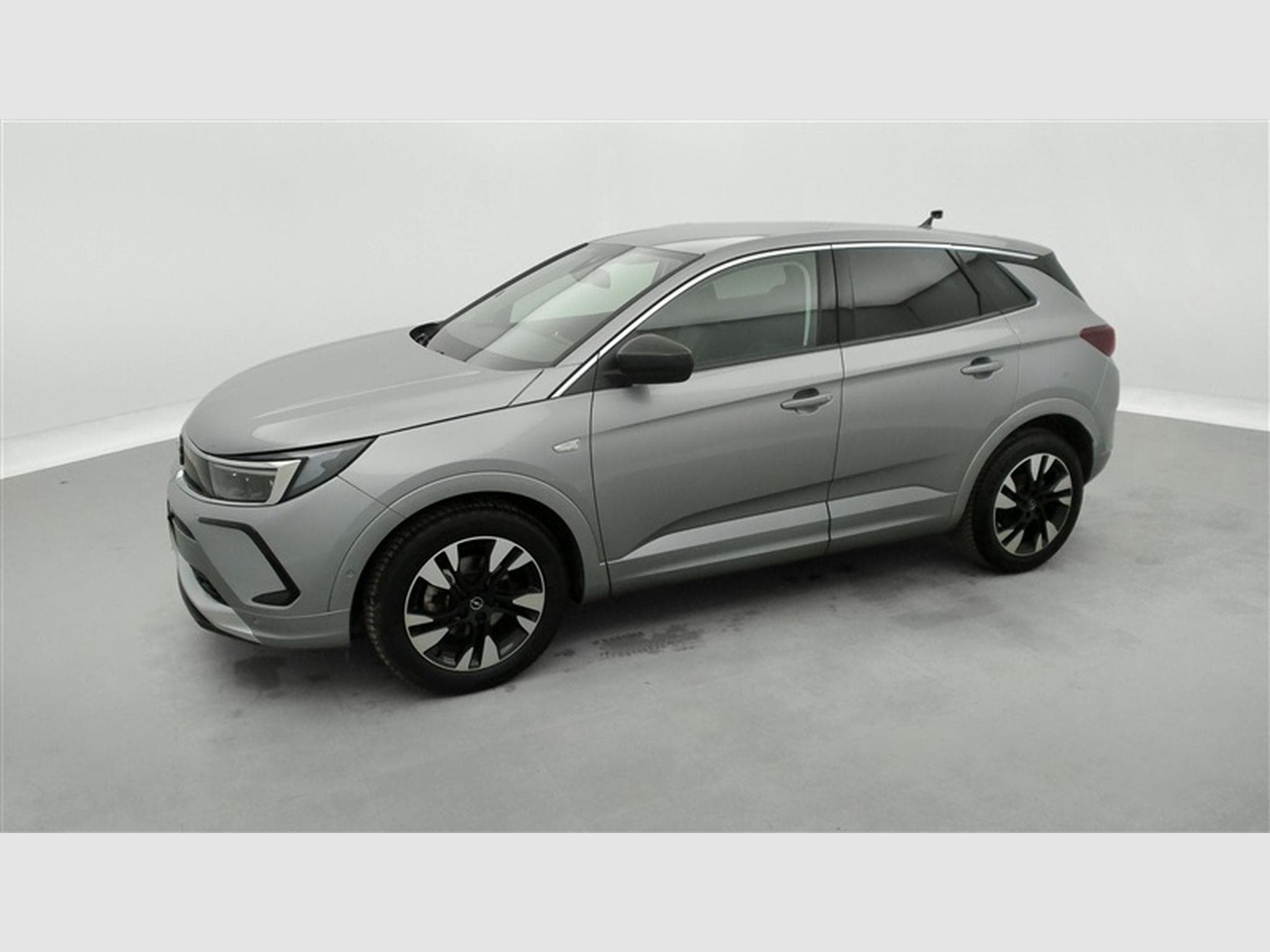 Opel Grandland 1.2 Turbo GS S&S (2023) - Photo 21