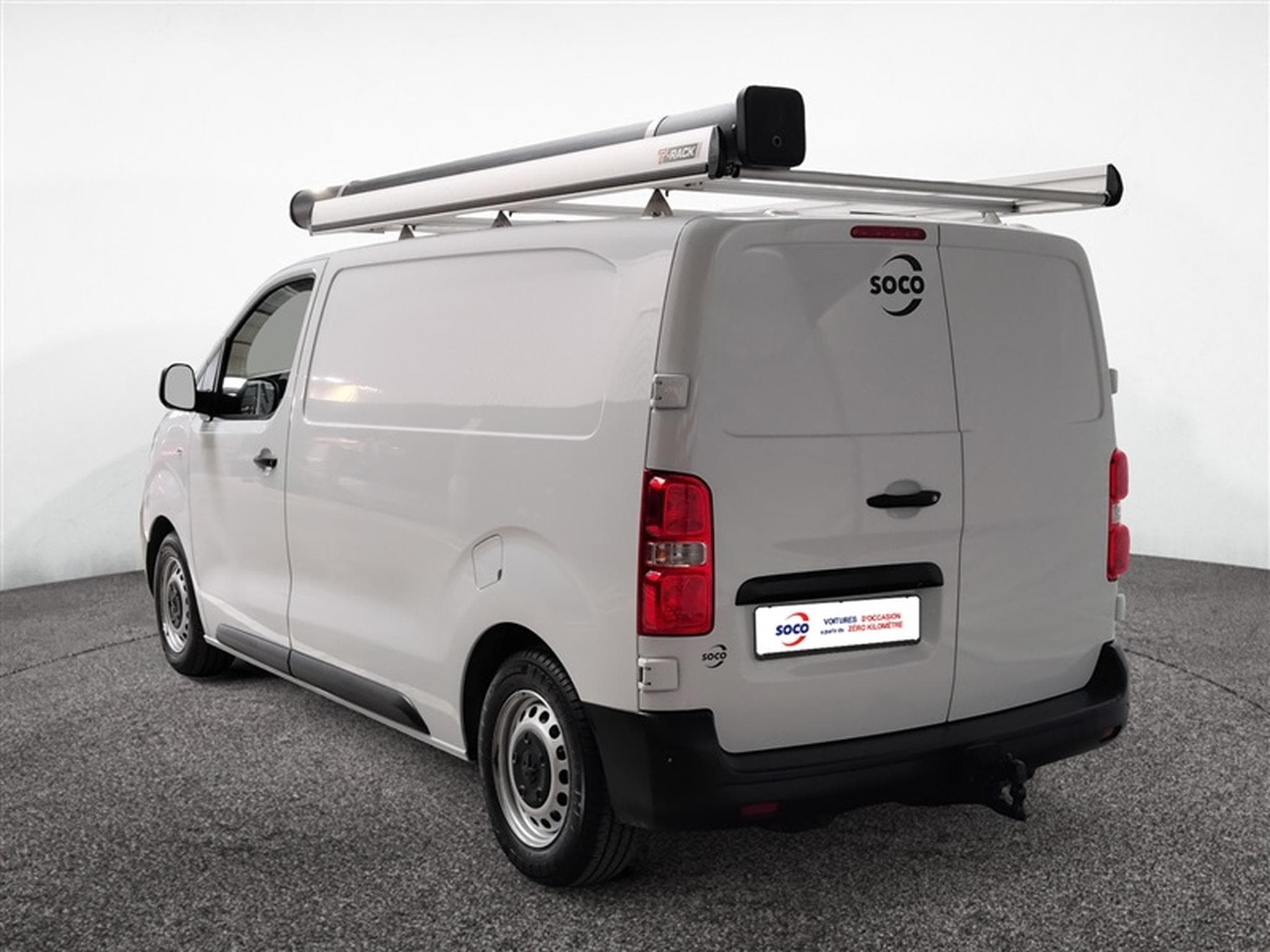 Peugeot Expert 2.0 BlueHDi L2  Premium EAT8 NAVI / CLIM / TEL (2023) - Photo 2