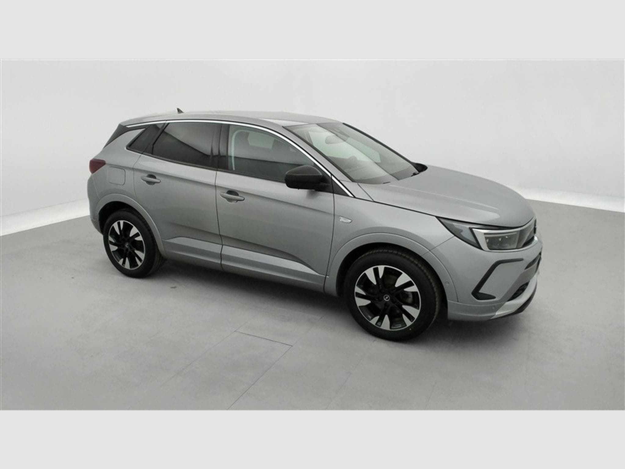 Opel Grandland 1.2 Turbo Edition S&S (2023) - Photo 23