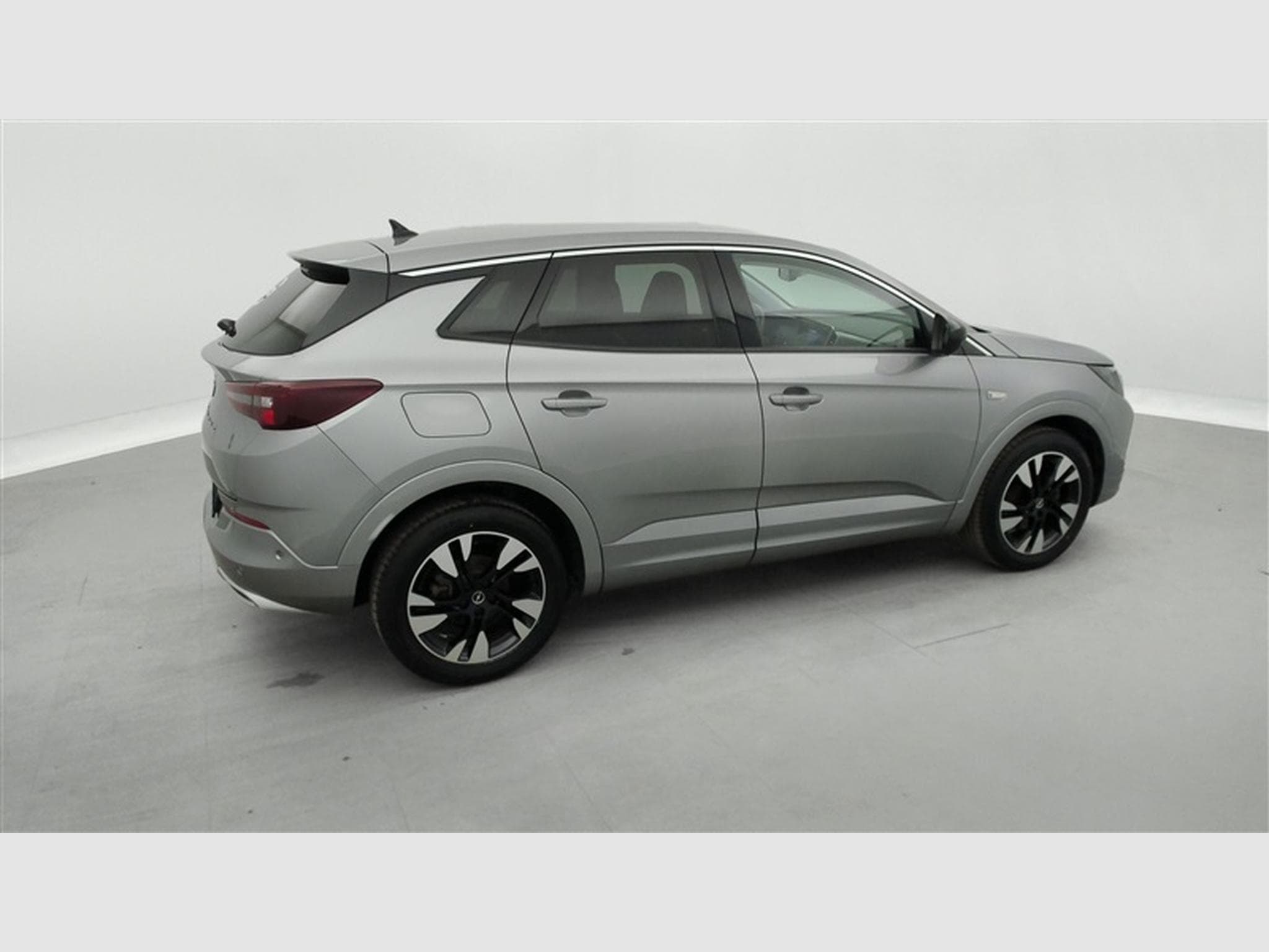 Opel Grandland 1.2 Turbo Edition S&S (2023) - Photo 25