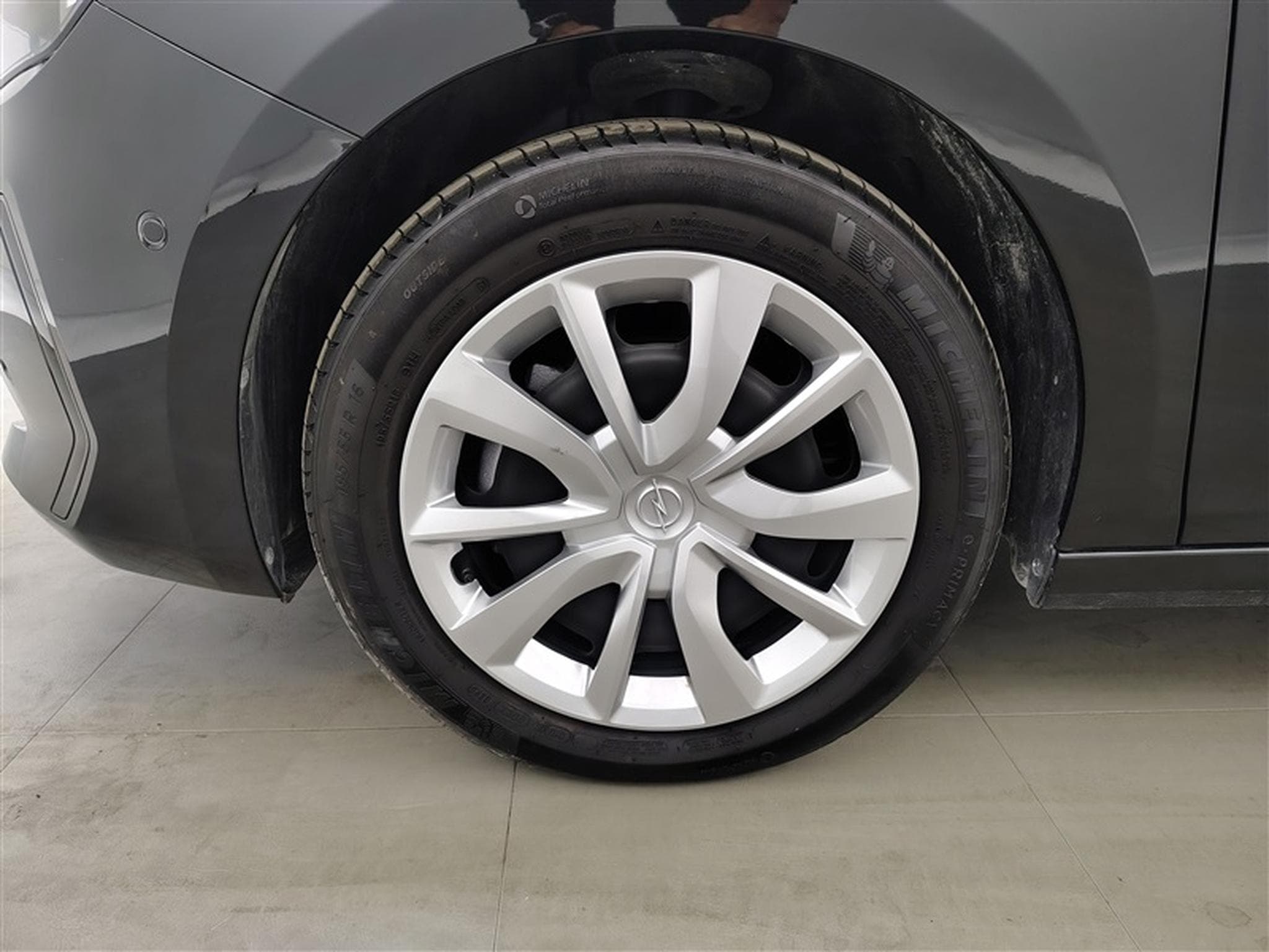 Opel Corsa 1.2 Turbo Edition S/S (2025) - Photo 6