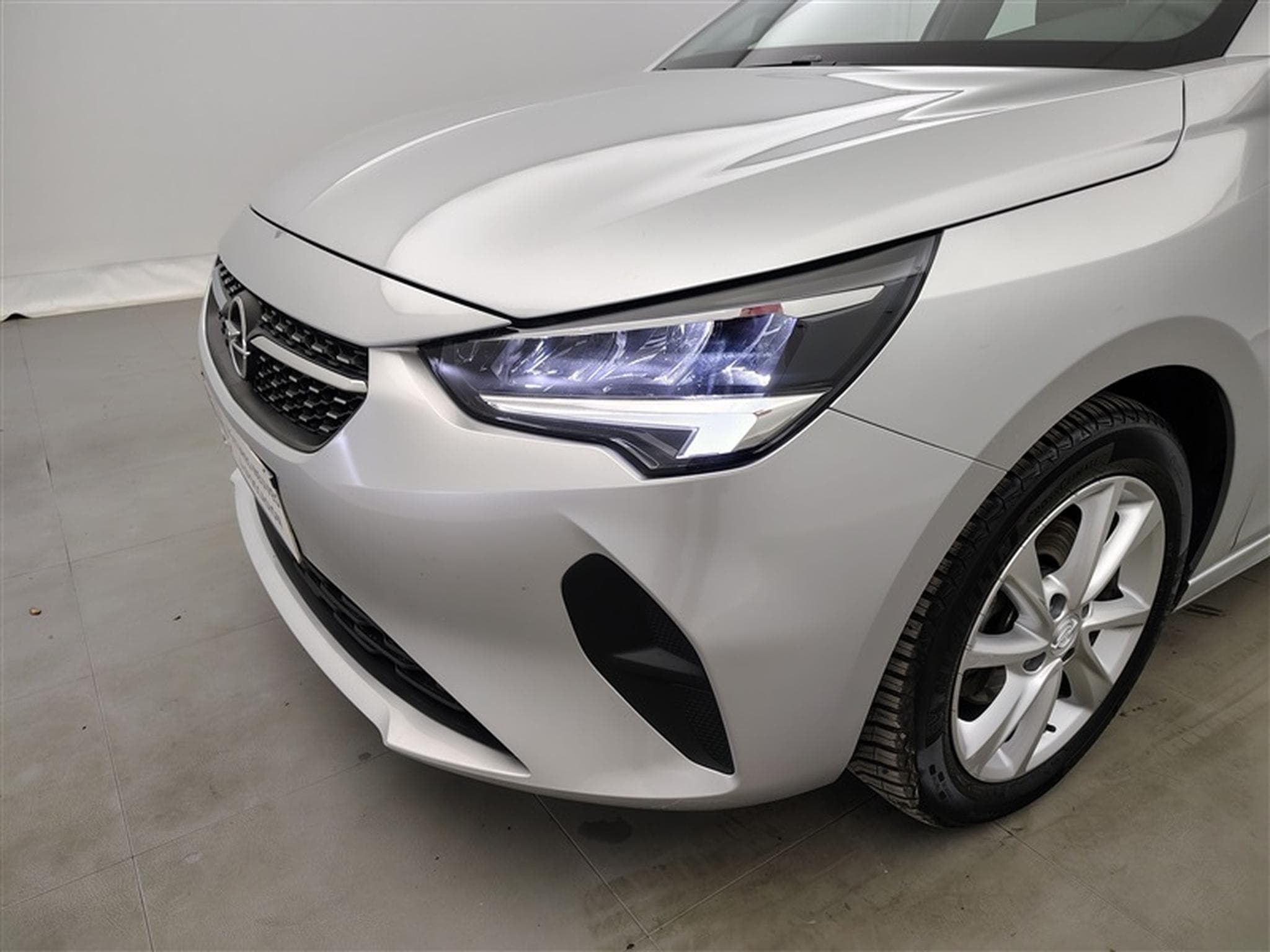 Opel Corsa 1.2 75cv Elegance business (2023) - Photo 15
