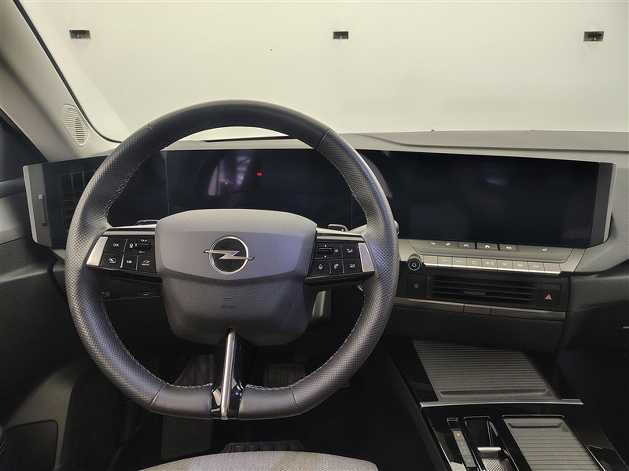 Opel Astra 1.2 Turbo elegance (2023) - Photo 9