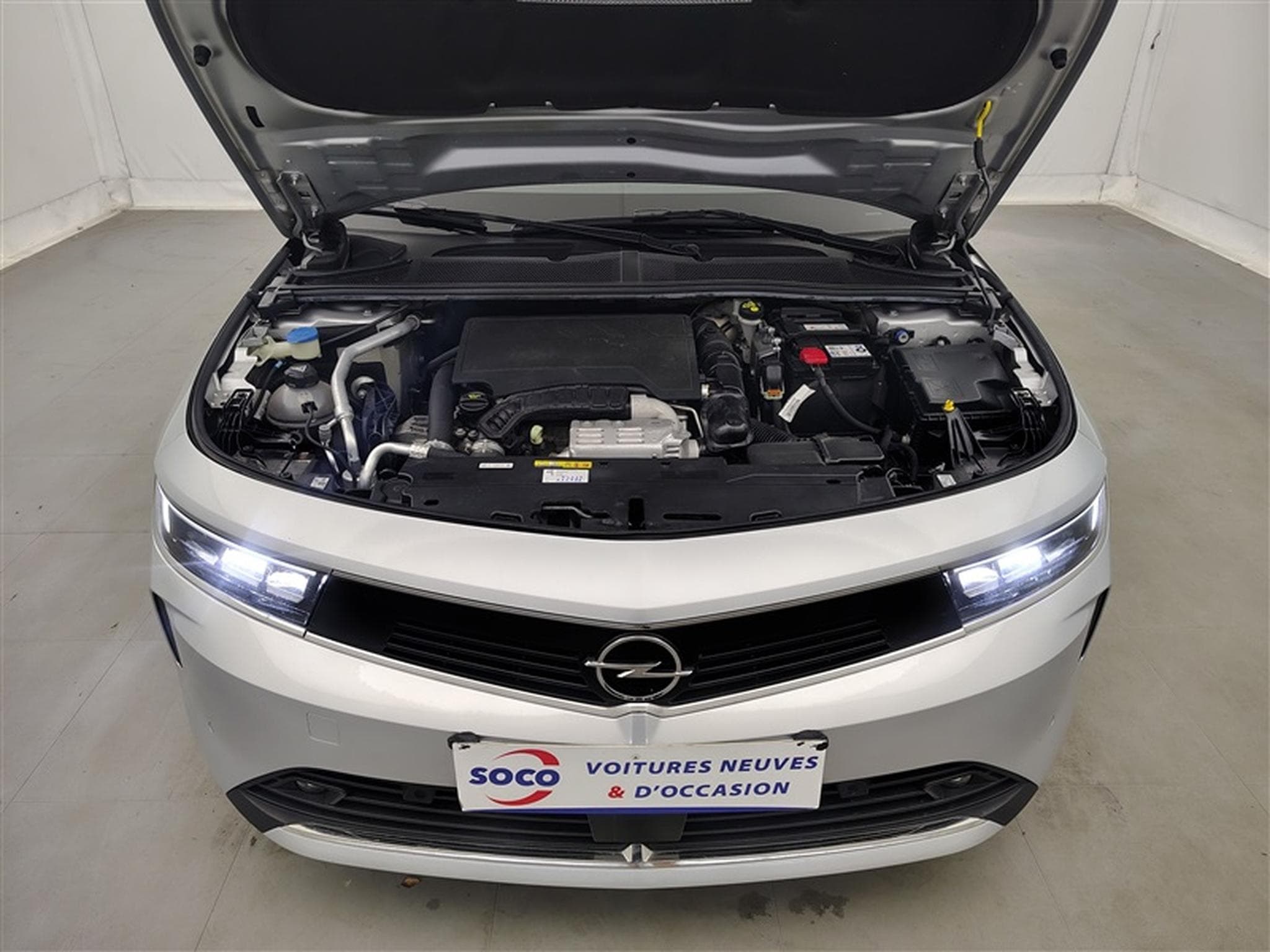 Opel Astra 1.2 Turbo elegance (2023) - Photo 19