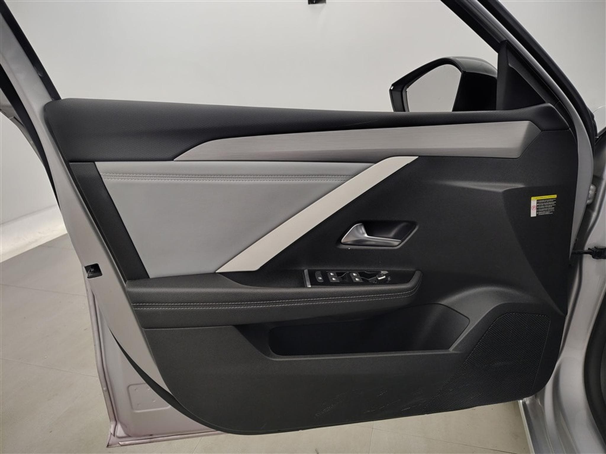 Opel Astra 1.2 Turbo elegance (2023) - Photo 17