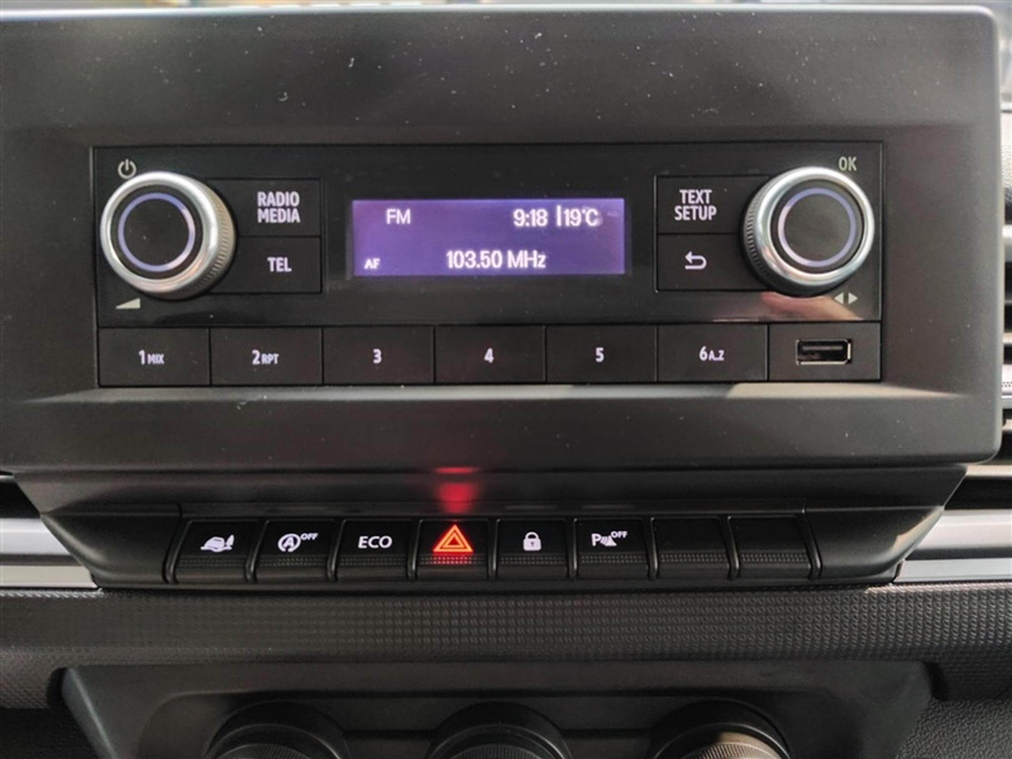 Nissan Primastar 2.0 dCi 30 L2H1 FULL LED / CLIM (2024) - Photo 11