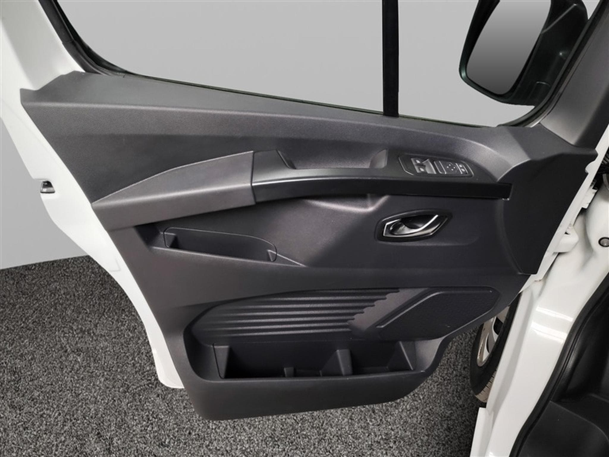 Nissan Primastar 2.0 dCi 30 L2H1 FULL LED / CLIM (2024) - Photo 16