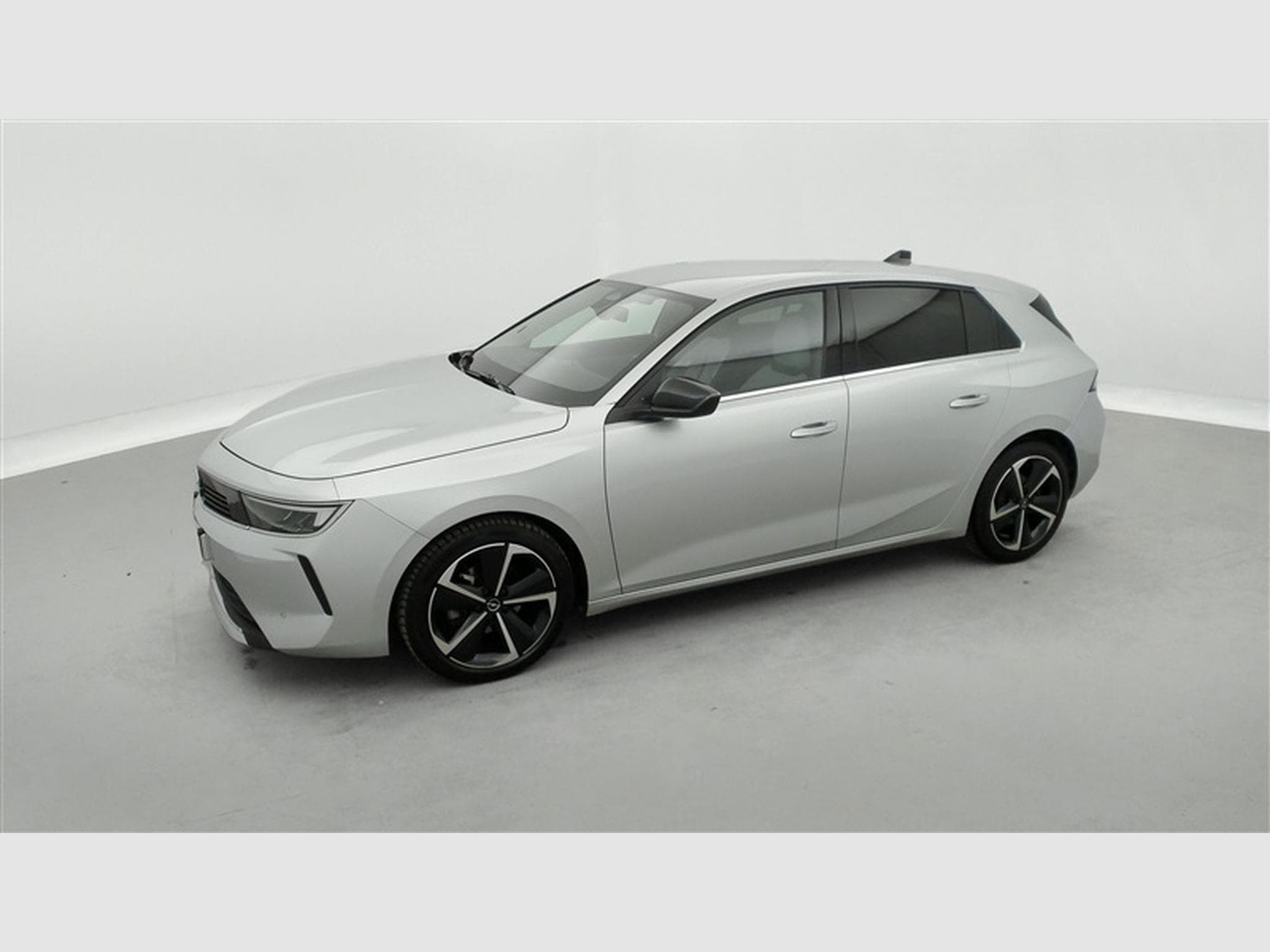 Opel Astra 1.2 Turbo elegance (2023) - Photo 21