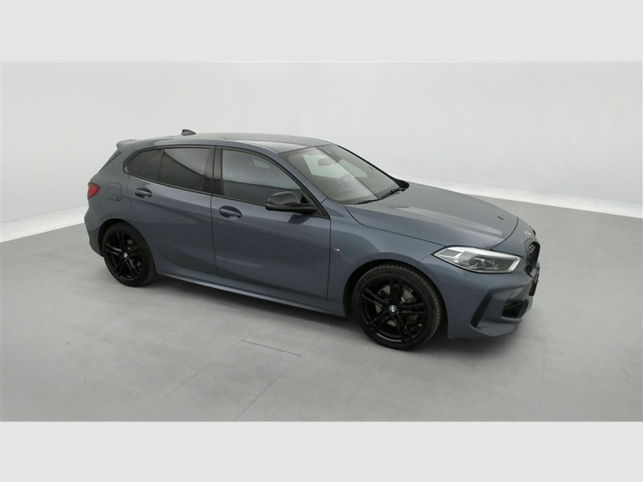 BMW 118 118iA Pack M NAVI / FULL LED / PDC AV+AR / JA 18" (2019) - Photo 23