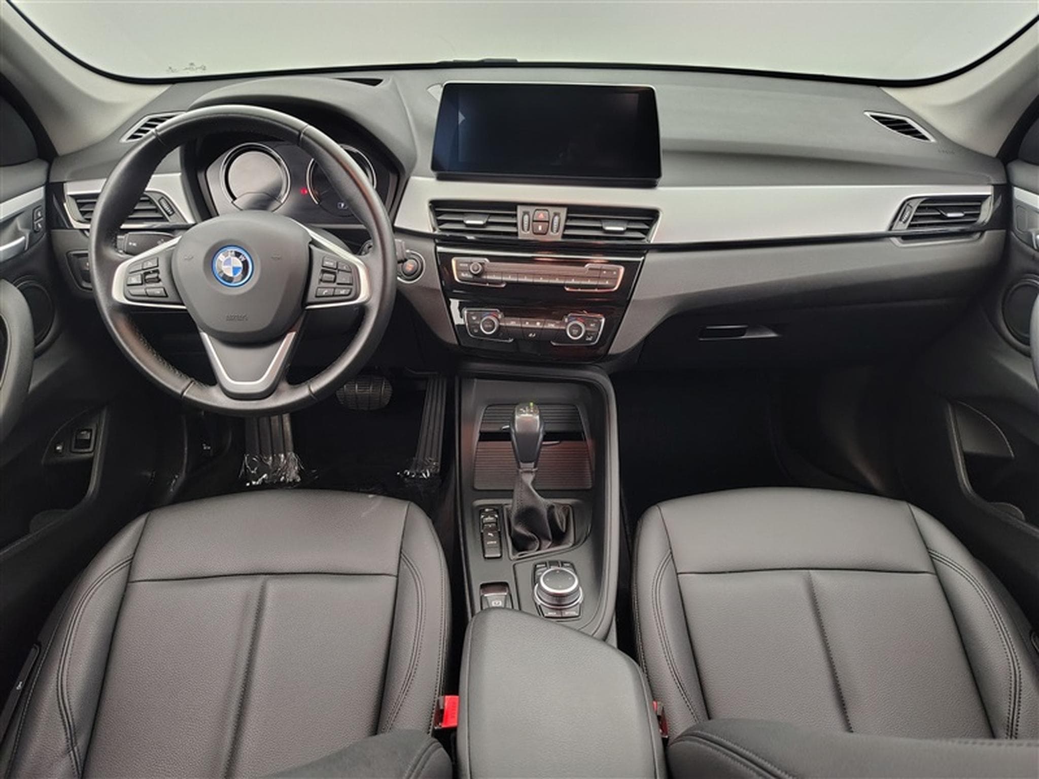BMW X1 PHEV 1.5iA xDrive25e Cuir / Navi / Led (2022) - Photo 8