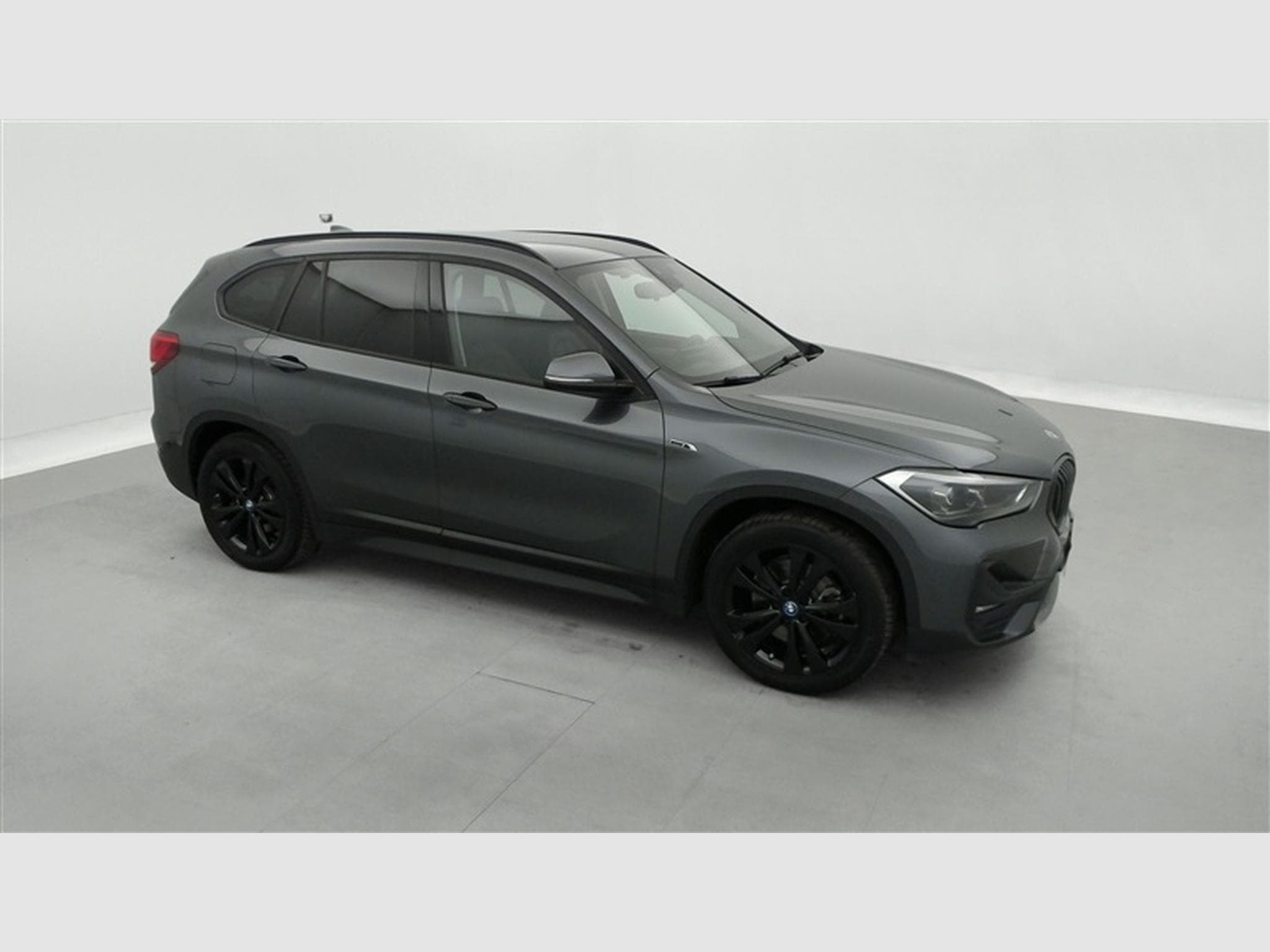 BMW X1 PHEV 1.5iA xDrive25e Cuir / Navi / Led (2022) - Photo 24