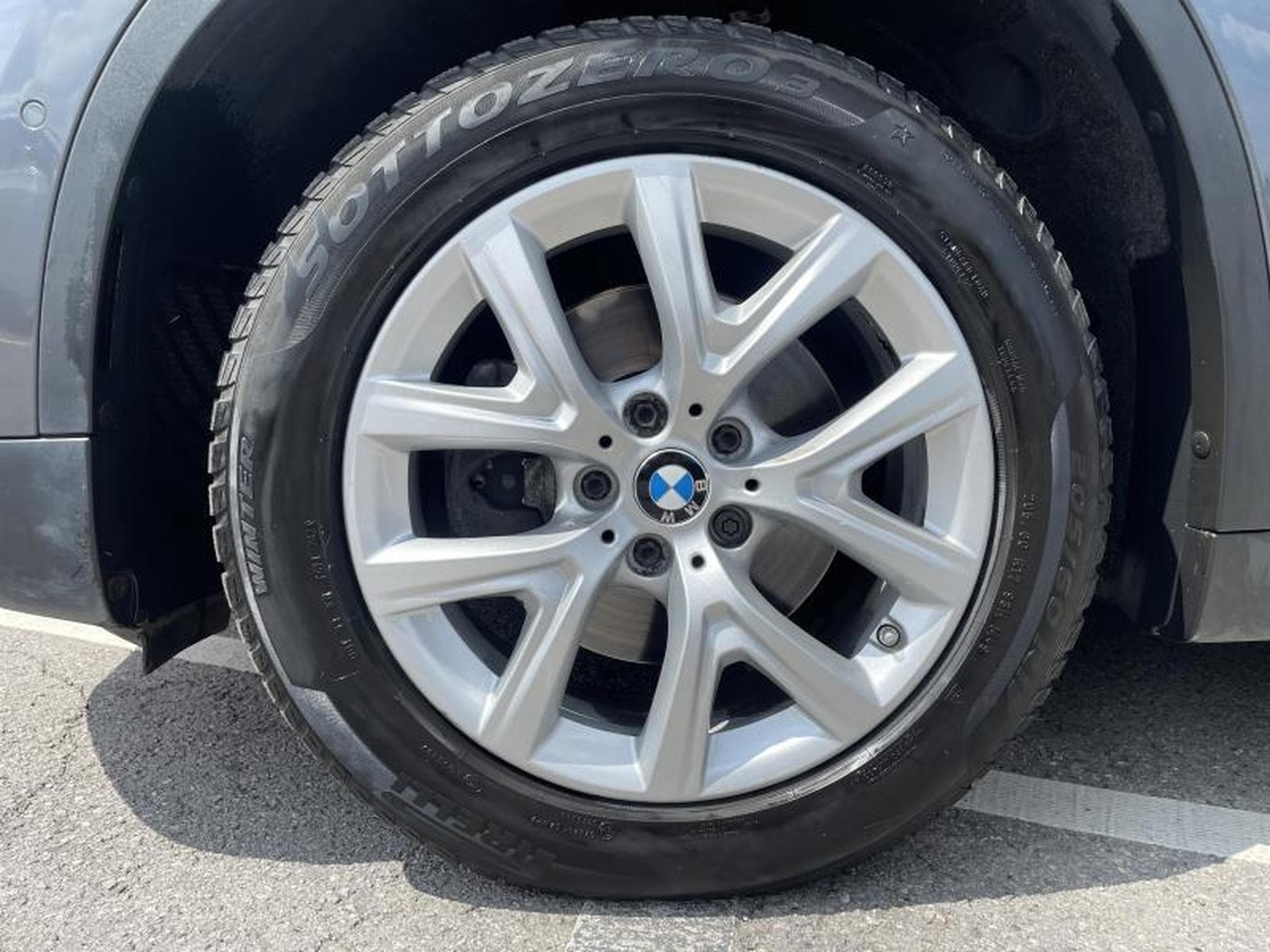 BMW X1 X1 sDrive18i 1.5L 140ch /Advantage/Camera/Sièges chauffants/ (2018) - Foto 5