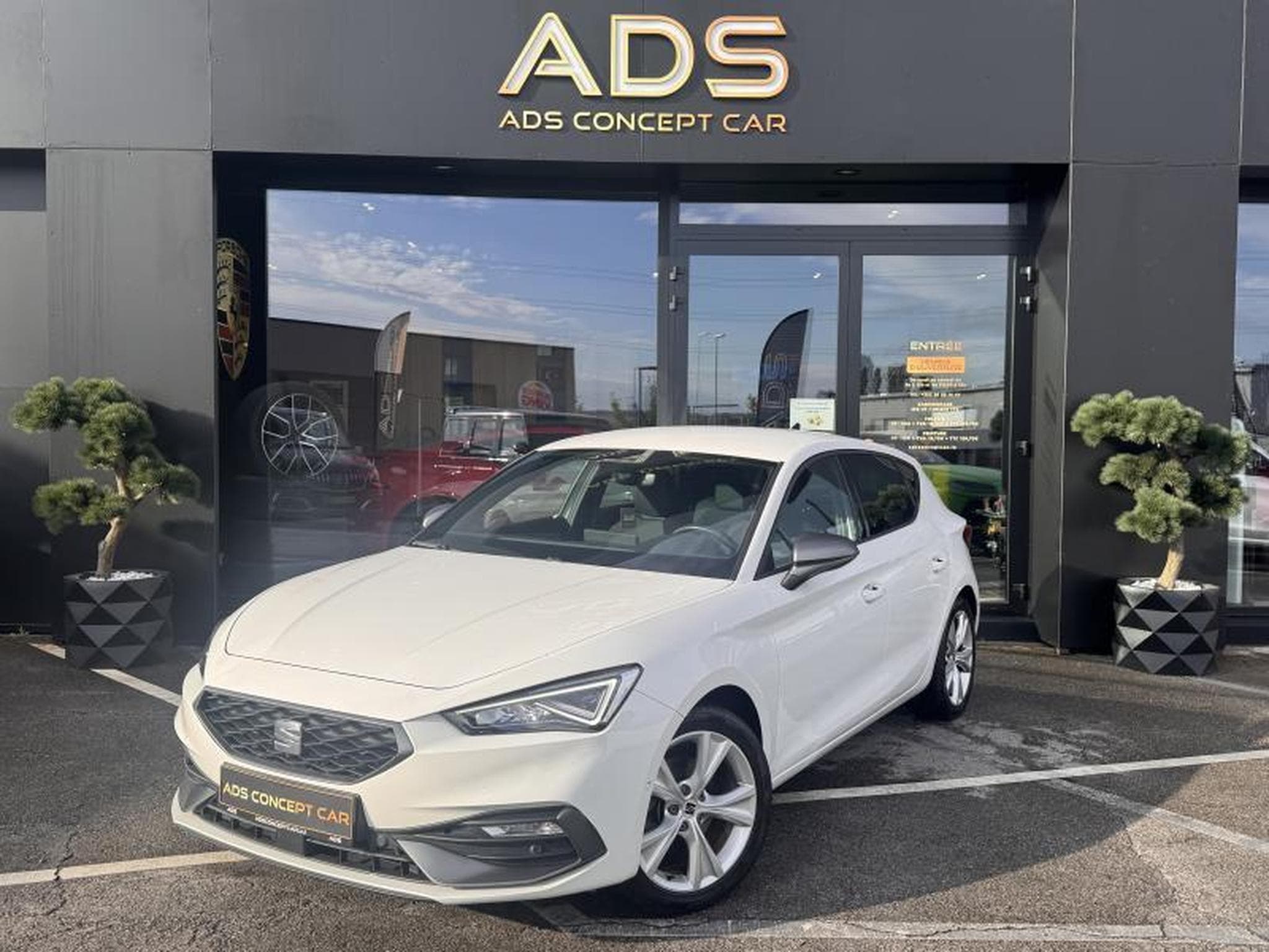 Seat Leon FR 1.0 TSI 110CH Sièges chauffants/ Cockpit Digital (2022) - Photo 1